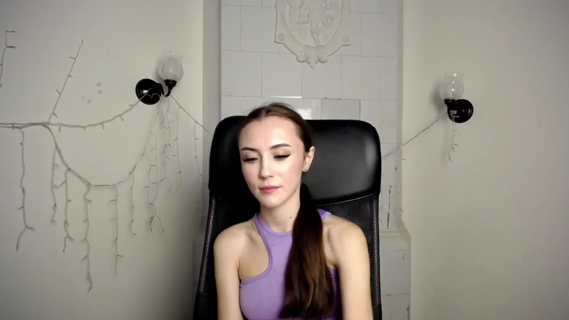 Gallery image thumbnail from Nikonara_'s myfreecams stream on, 11/27/2023, 14:03 image 18 of 20