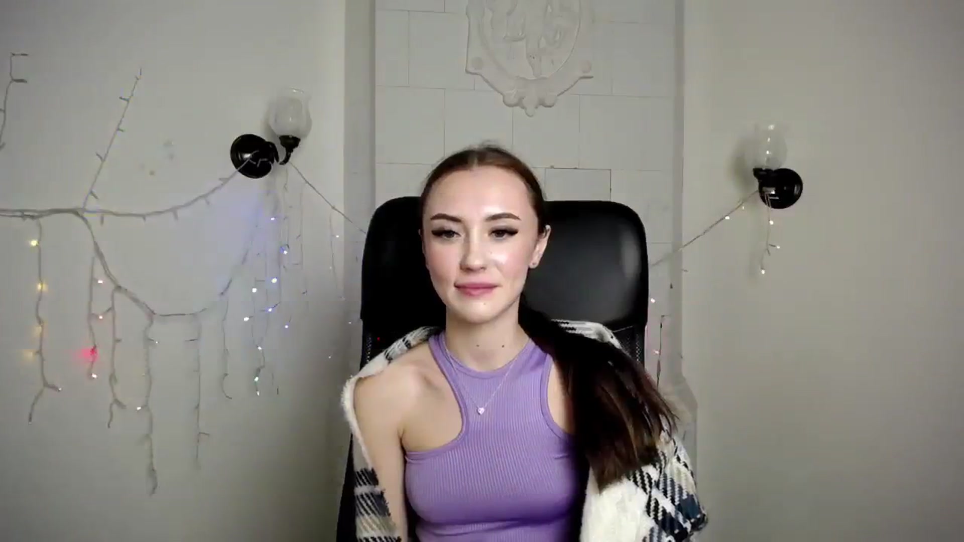 Gallery image thumbnail from Nikonara_'s myfreecams stream on, 11/27/2023, 16:19 image 17 of 20