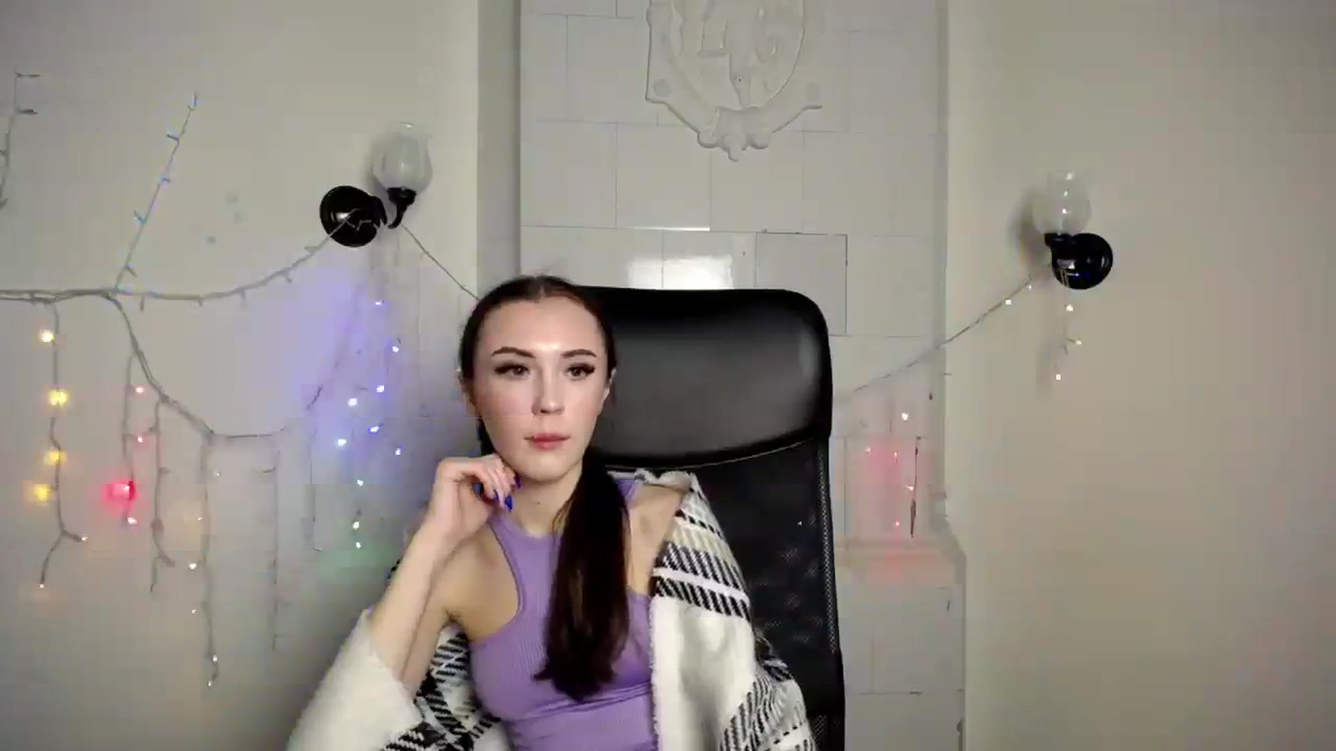 Gallery image thumbnail from Nikonara_'s myfreecams stream on, 11/27/2023, 17:38 image 9 of 20