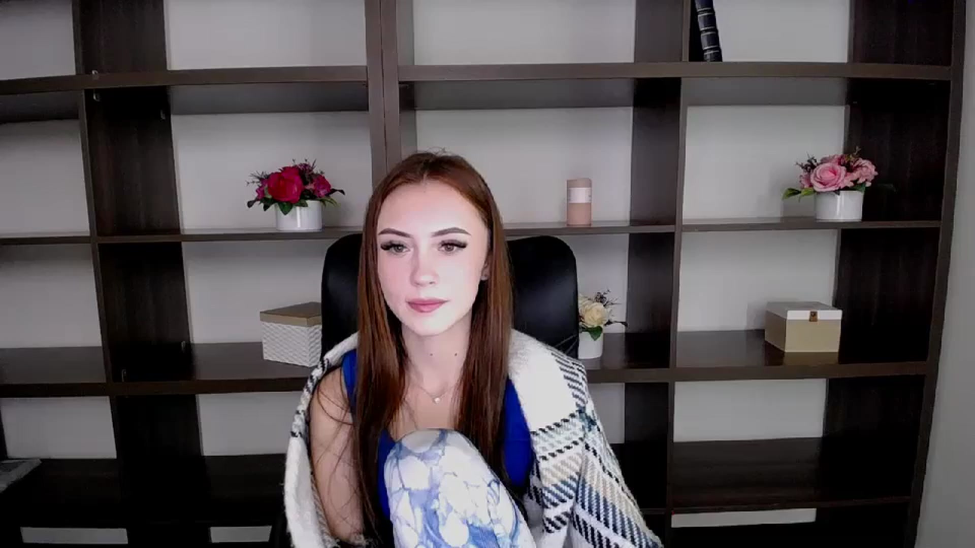 Gallery image thumbnail from Nikonara_'s myfreecams stream on, 11/30/2023, 10:45 image 19 of 20