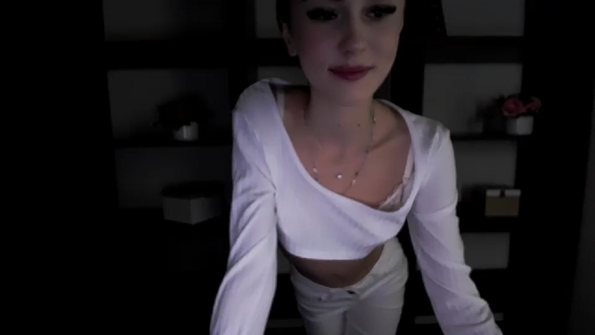 Gallery image thumbnail from Nikonara_'s myfreecams stream on, 12/01/2023, 16:16 image 6 of 20