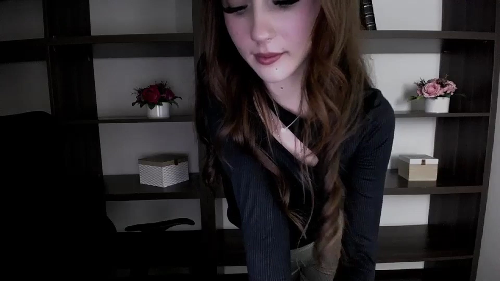 Gallery image thumbnail from Nikonara_'s myfreecams stream on, 12/02/2023, 14:52 image 3 of 20