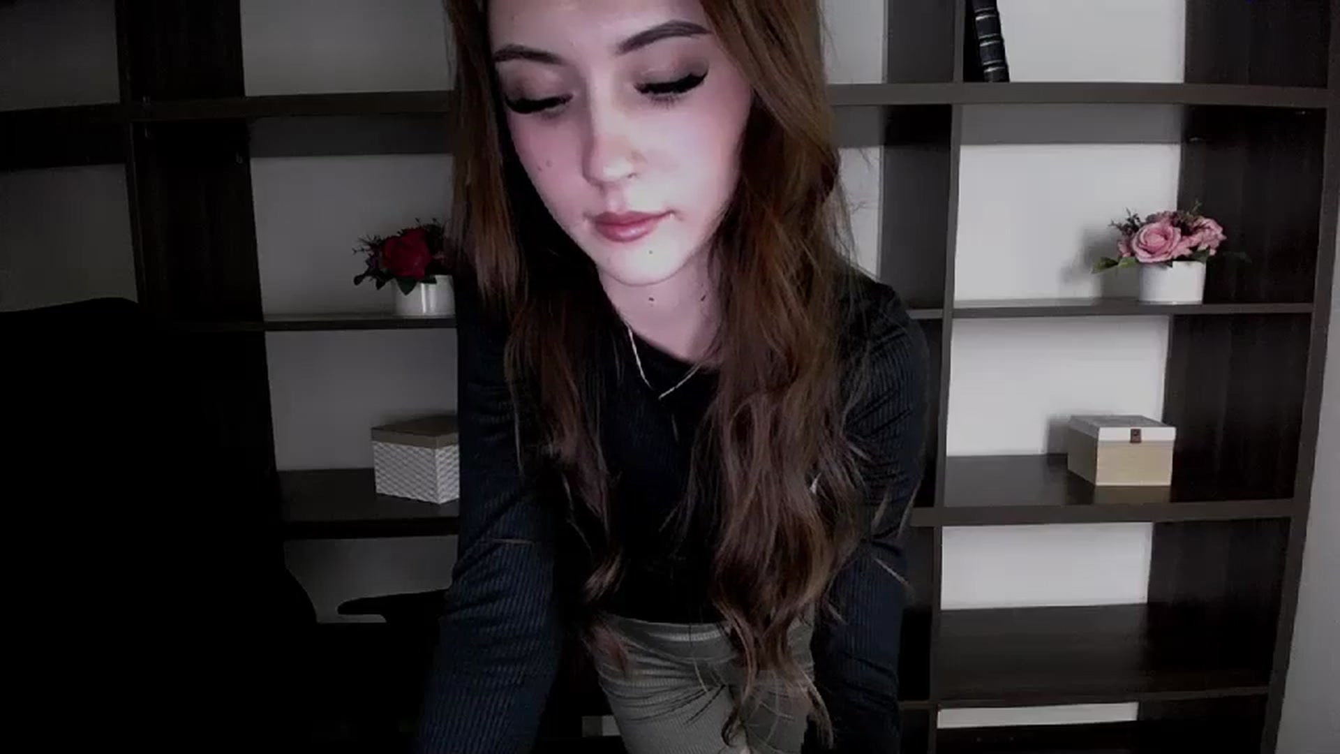 Gallery image thumbnail from Nikonara_'s myfreecams stream on, 12/02/2023, 16:05 image 8 of 20