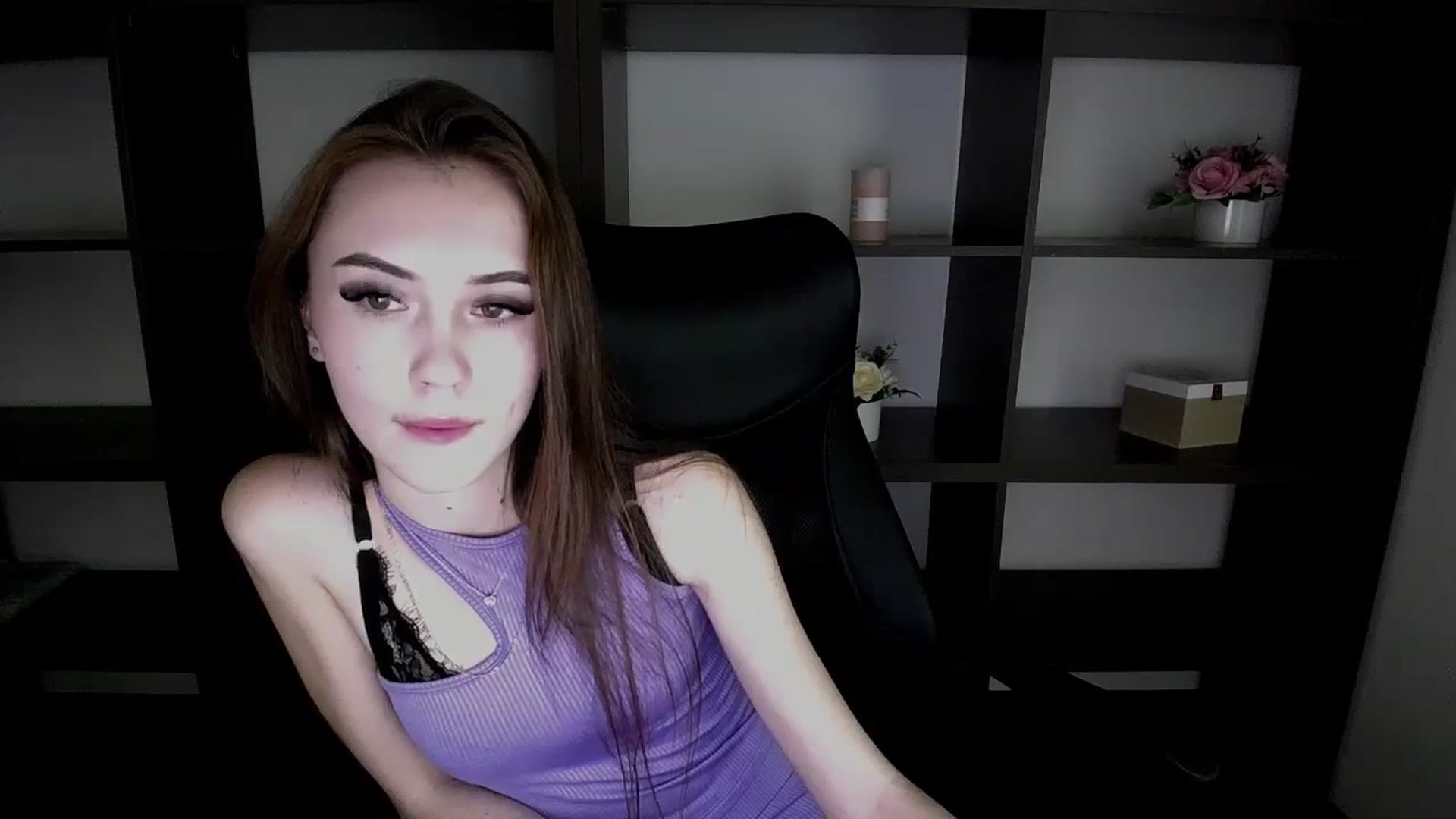Gallery image thumbnail from Nikonara_'s myfreecams stream on, 12/07/2023, 14:40 image 14 of 20