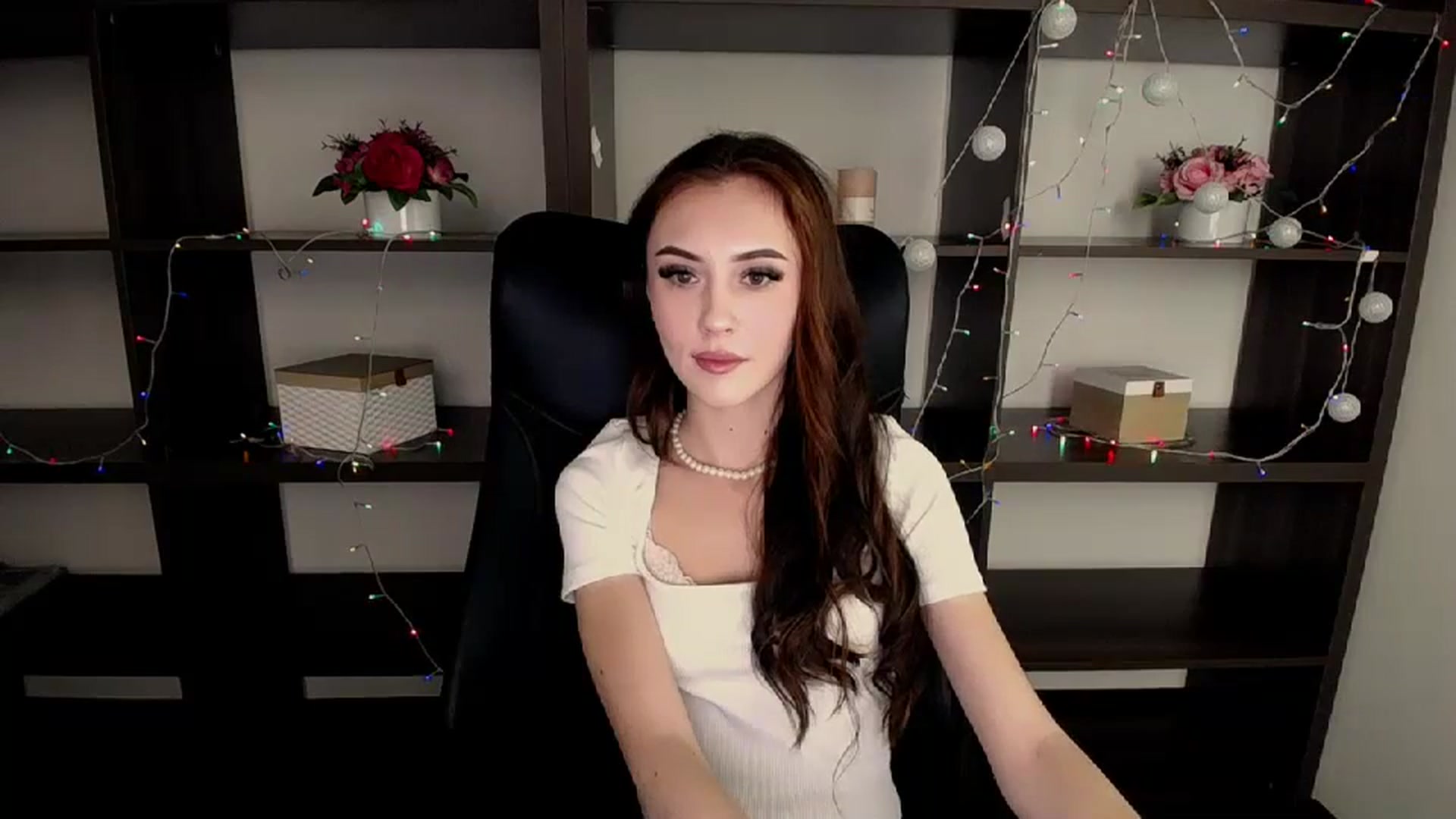 Gallery image thumbnail from Nikonara_'s myfreecams stream on, 12/09/2023, 12:57 image 9 of 20