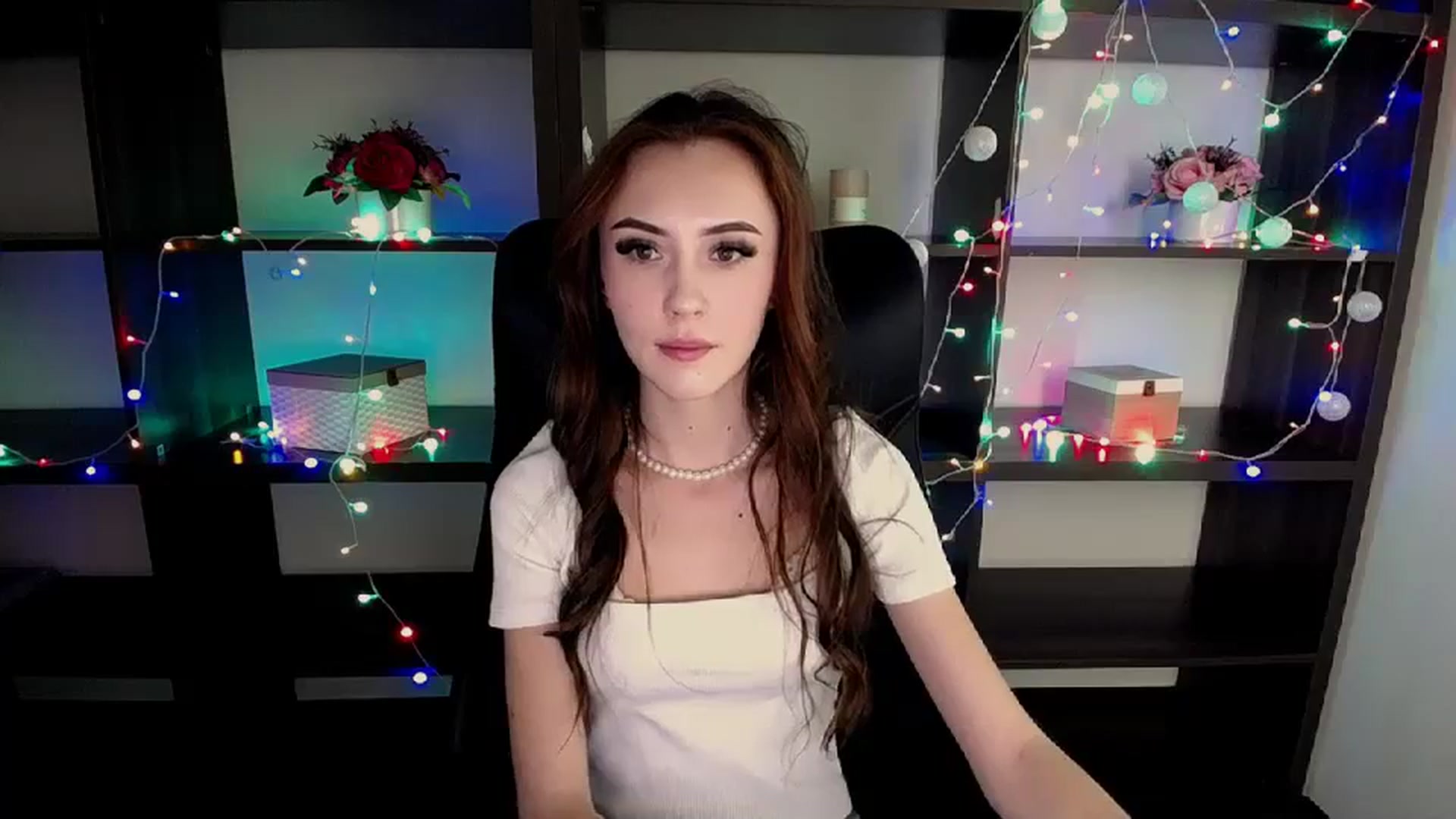 Gallery image thumbnail from Nikonara_'s myfreecams stream on, 12/09/2023, 13:48 image 12 of 20