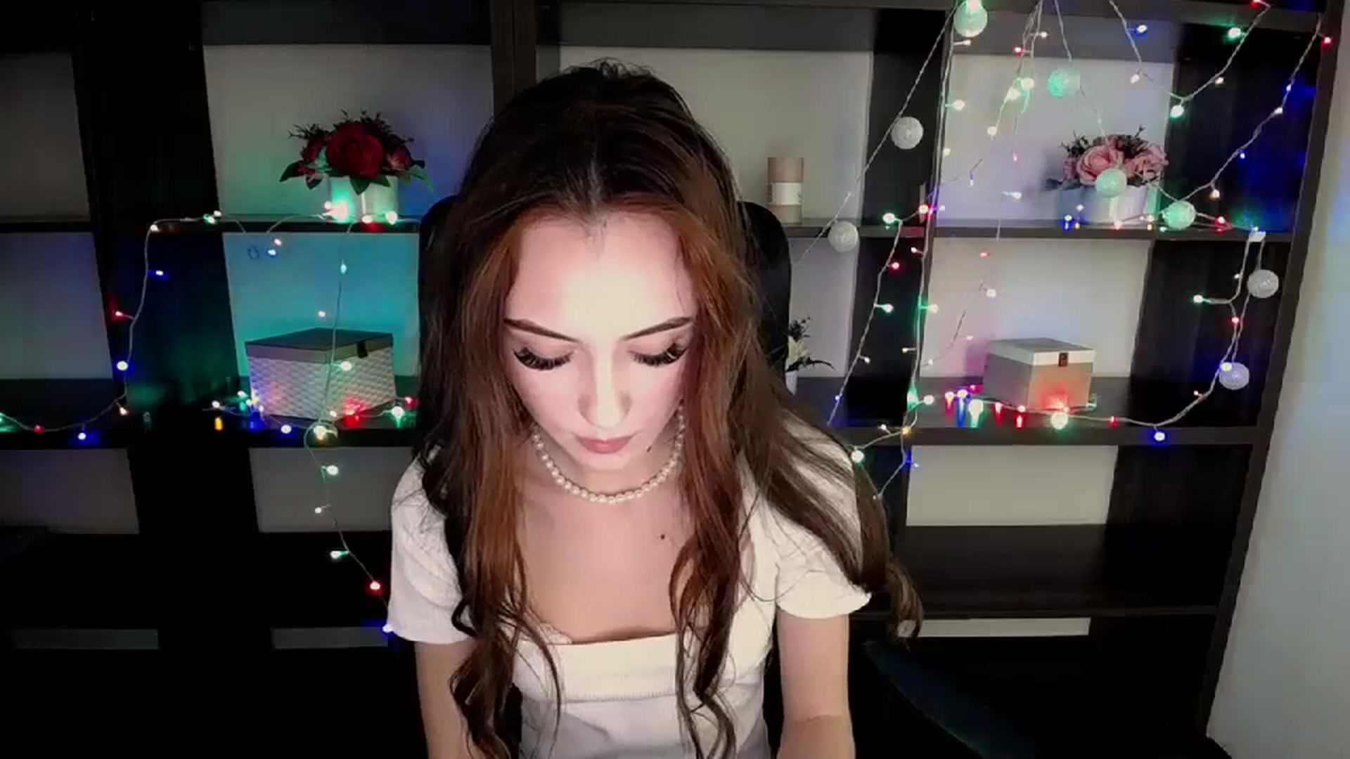 Gallery image thumbnail from Nikonara_'s myfreecams stream on, 12/09/2023, 13:48 image 6 of 20