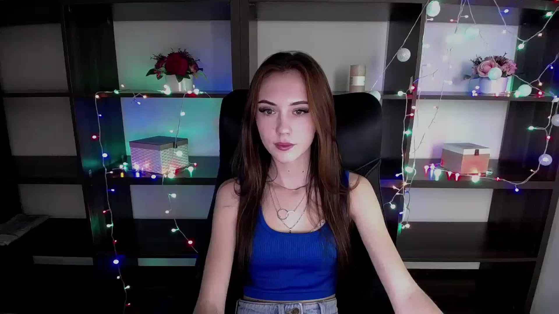 Gallery image thumbnail from Nikonara_'s myfreecams stream on, 12/14/2023, 13:26 image 19 of 20