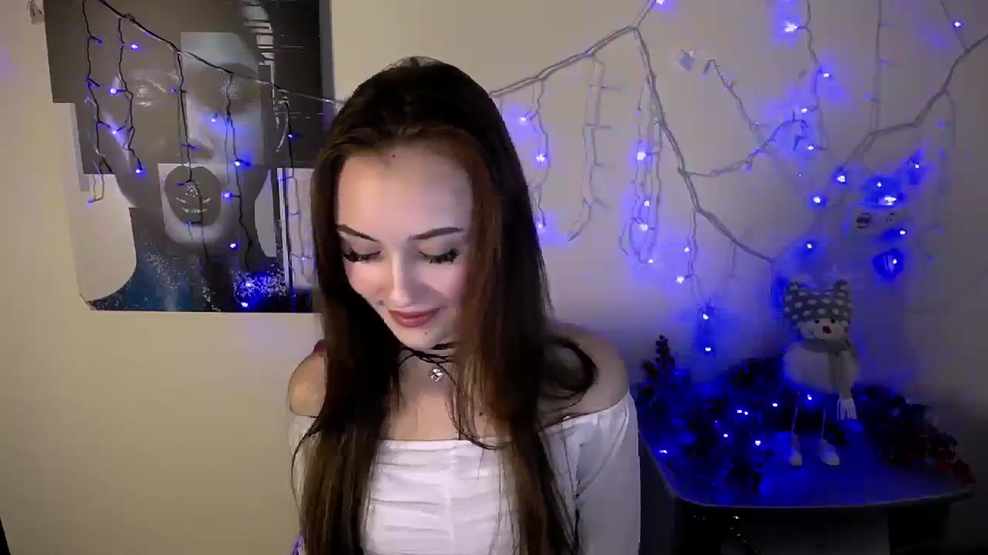 Gallery image thumbnail from Nikonara_'s myfreecams stream on, 12/19/2023, 15:07 image 5 of 20