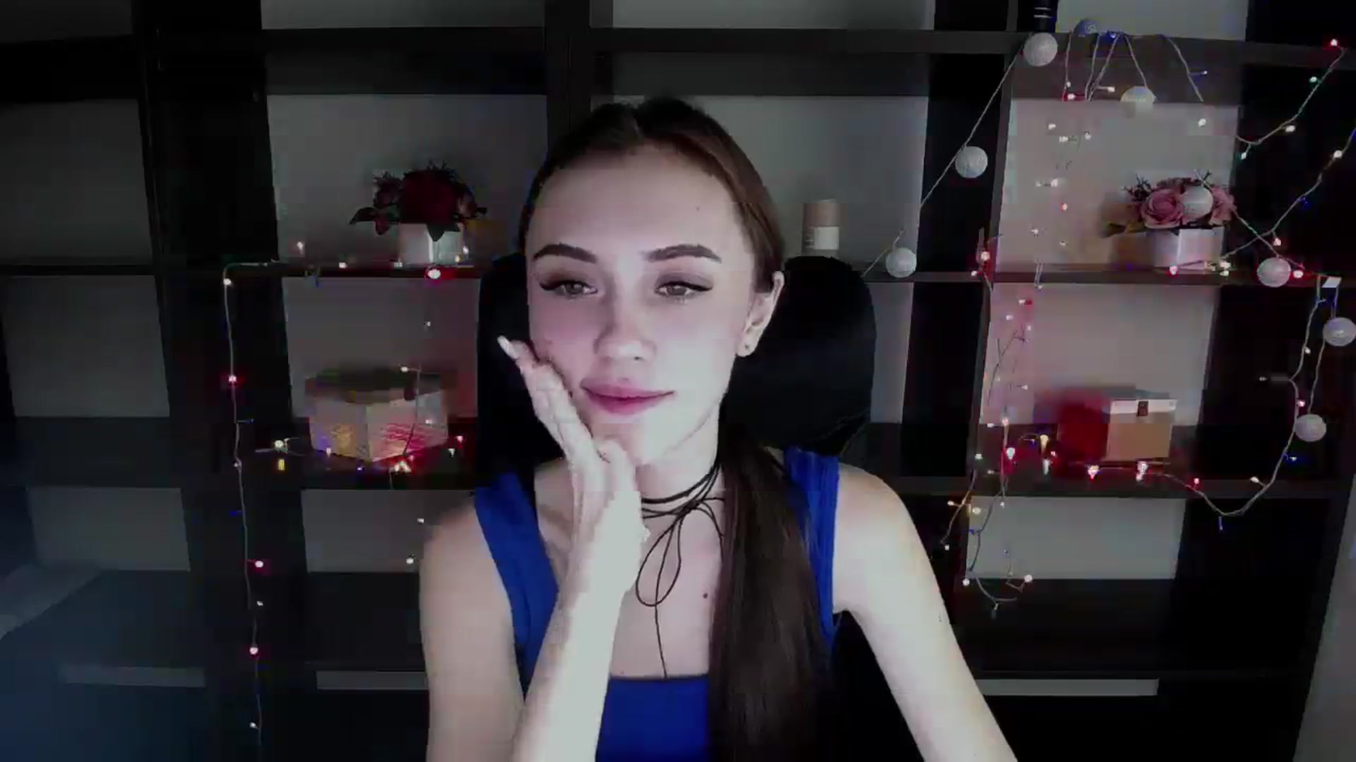 Gallery image thumbnail from Nikonara_'s myfreecams stream on, 12/21/2023, 15:08 image 11 of 20