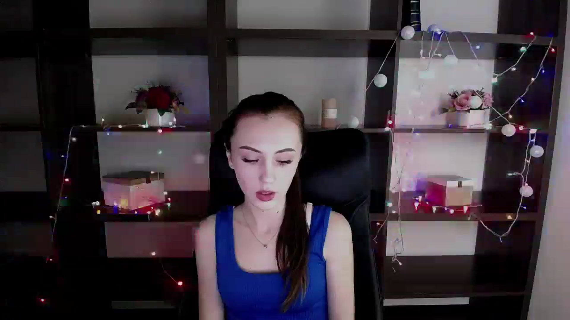 Gallery image thumbnail from Nikonara_'s myfreecams stream on, 12/27/2023, 18:44 image 20 of 20