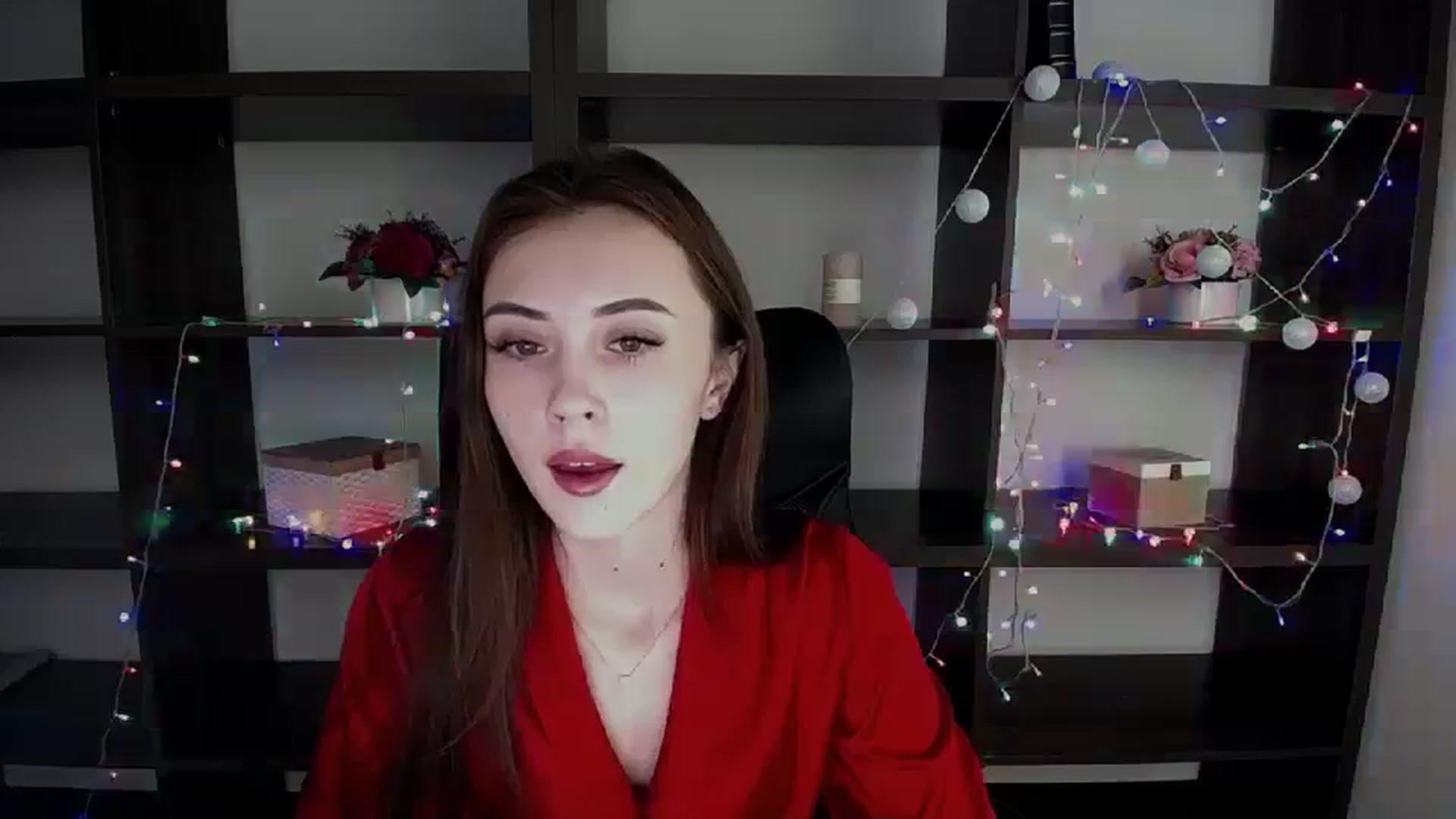 Gallery image thumbnail from Nikonara_'s myfreecams stream on, 12/28/2023, 14:10 image 8 of 20