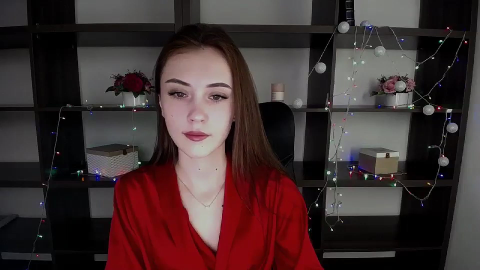 Gallery image thumbnail from Nikonara_'s myfreecams stream on, 12/28/2023, 14:10 image 5 of 20