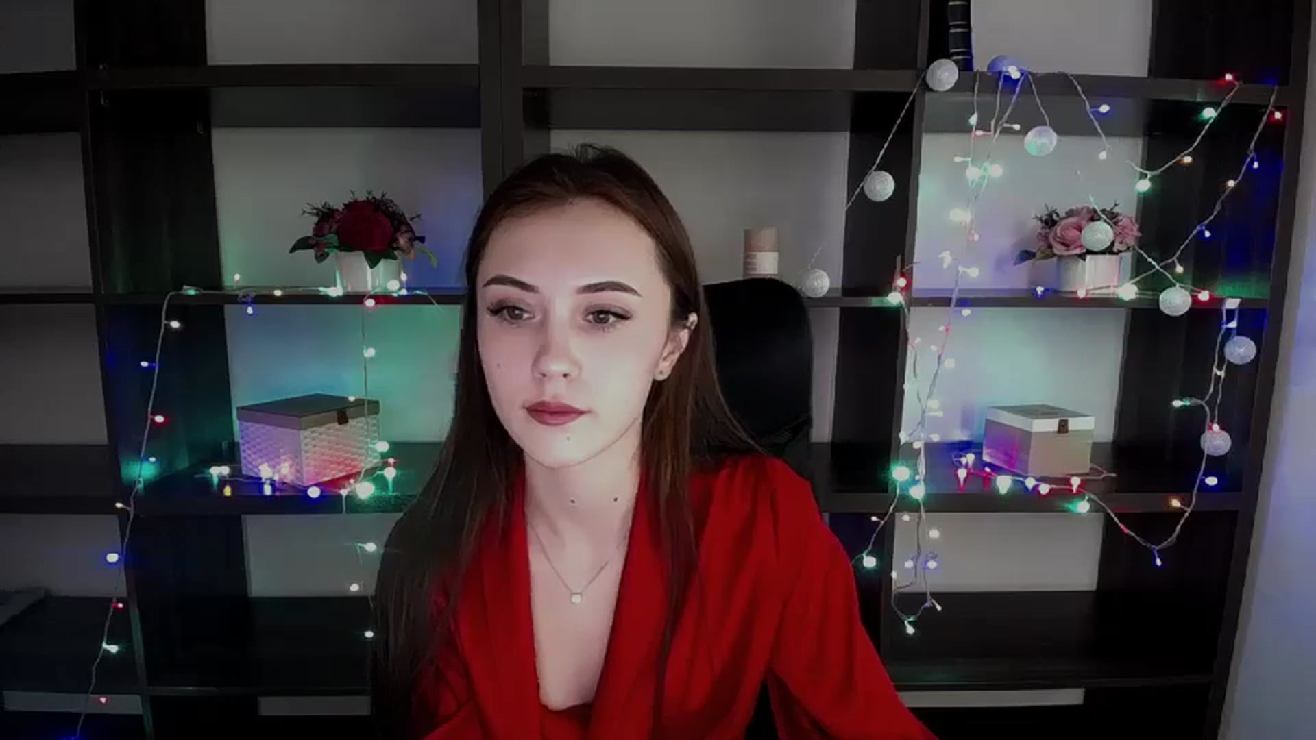 Gallery image thumbnail from Nikonara_'s myfreecams stream on, 12/28/2023, 14:10 image 11 of 20