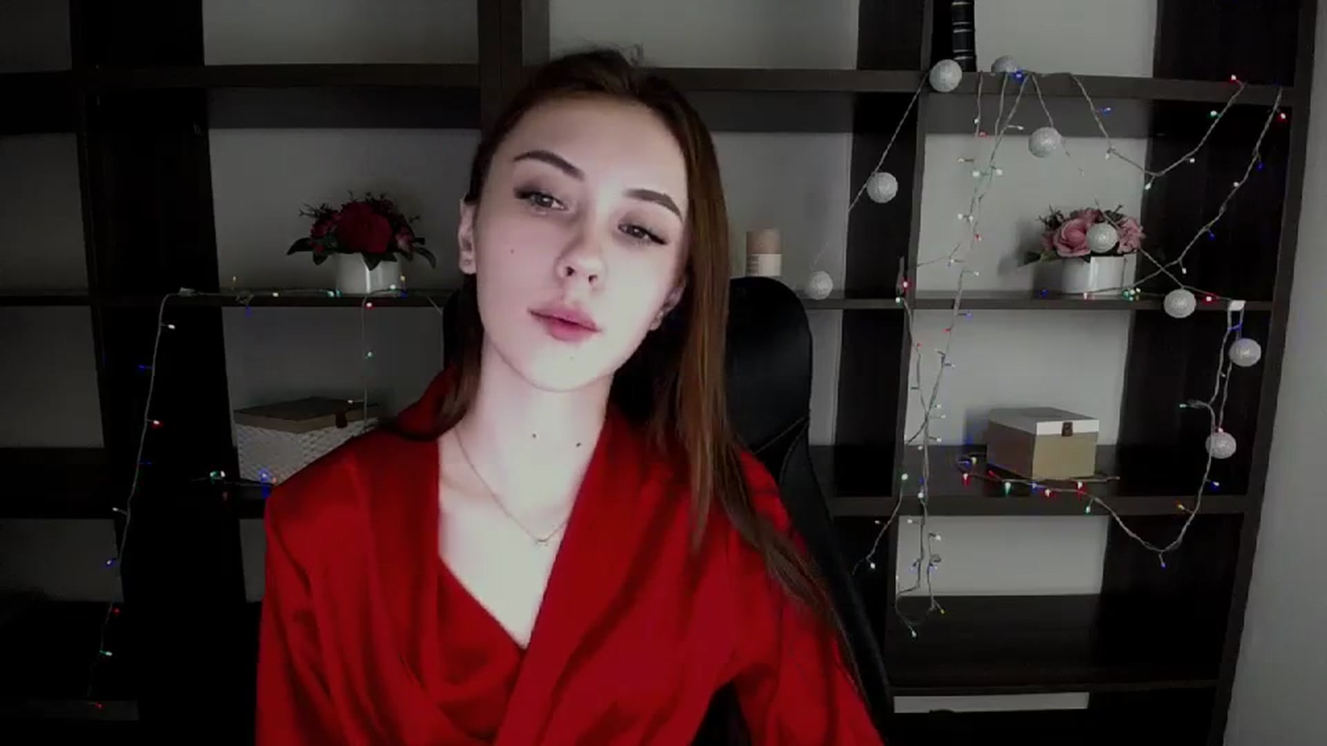 Gallery image thumbnail from Nikonara_'s myfreecams stream on, 12/28/2023, 16:01 image 9 of 20