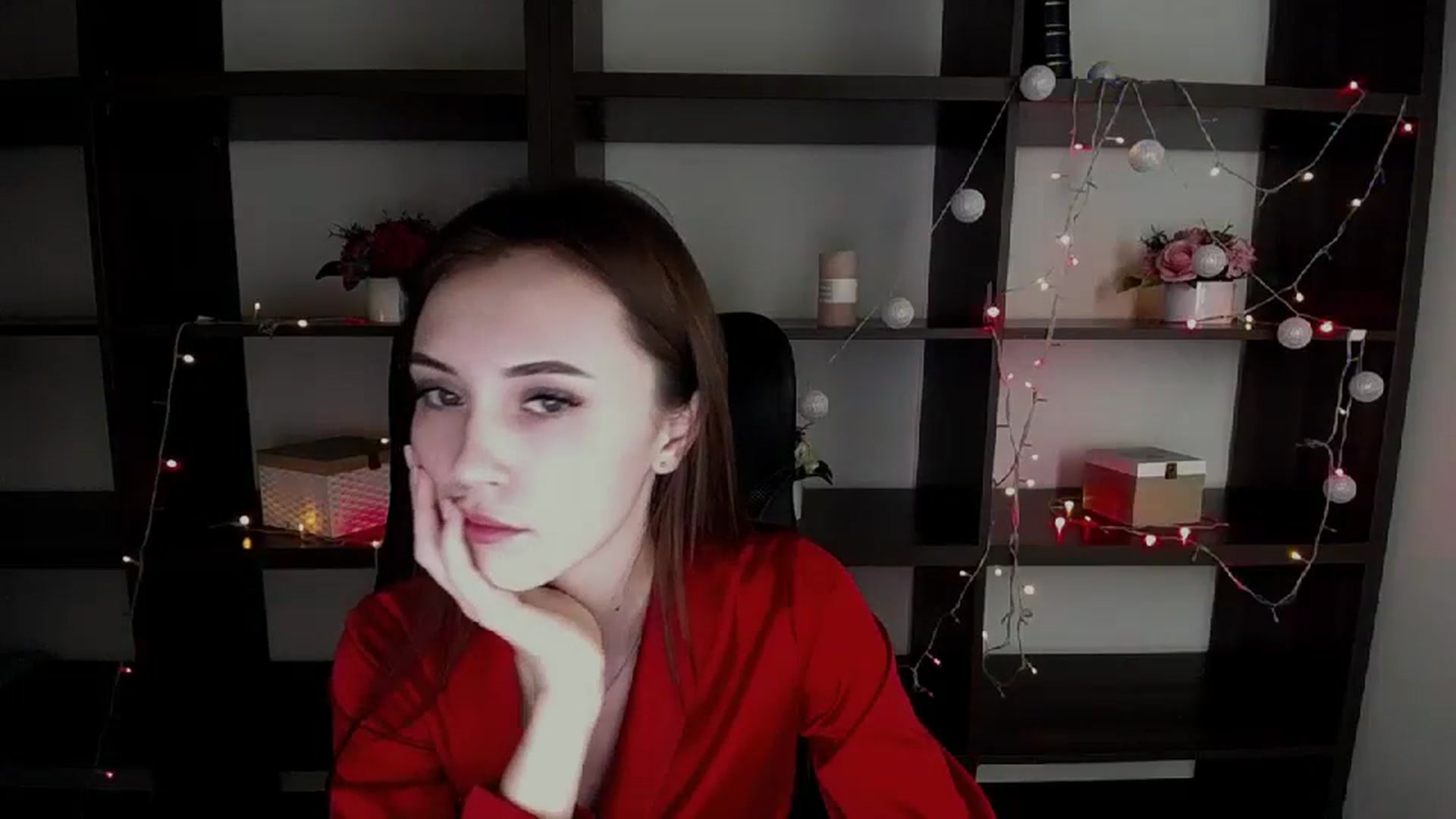 Gallery image thumbnail from Nikonara_'s myfreecams stream on, 12/28/2023, 16:01 image 5 of 20