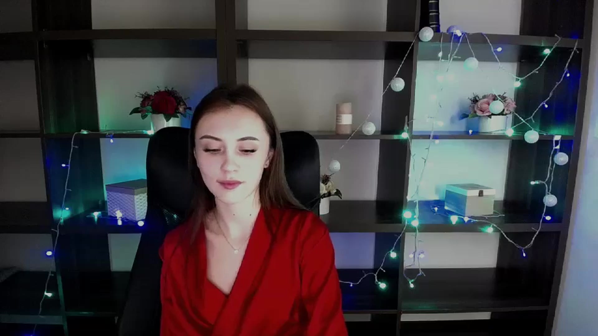 Gallery image thumbnail from Nikonara_'s myfreecams stream on, 12/28/2023, 16:01 image 4 of 20