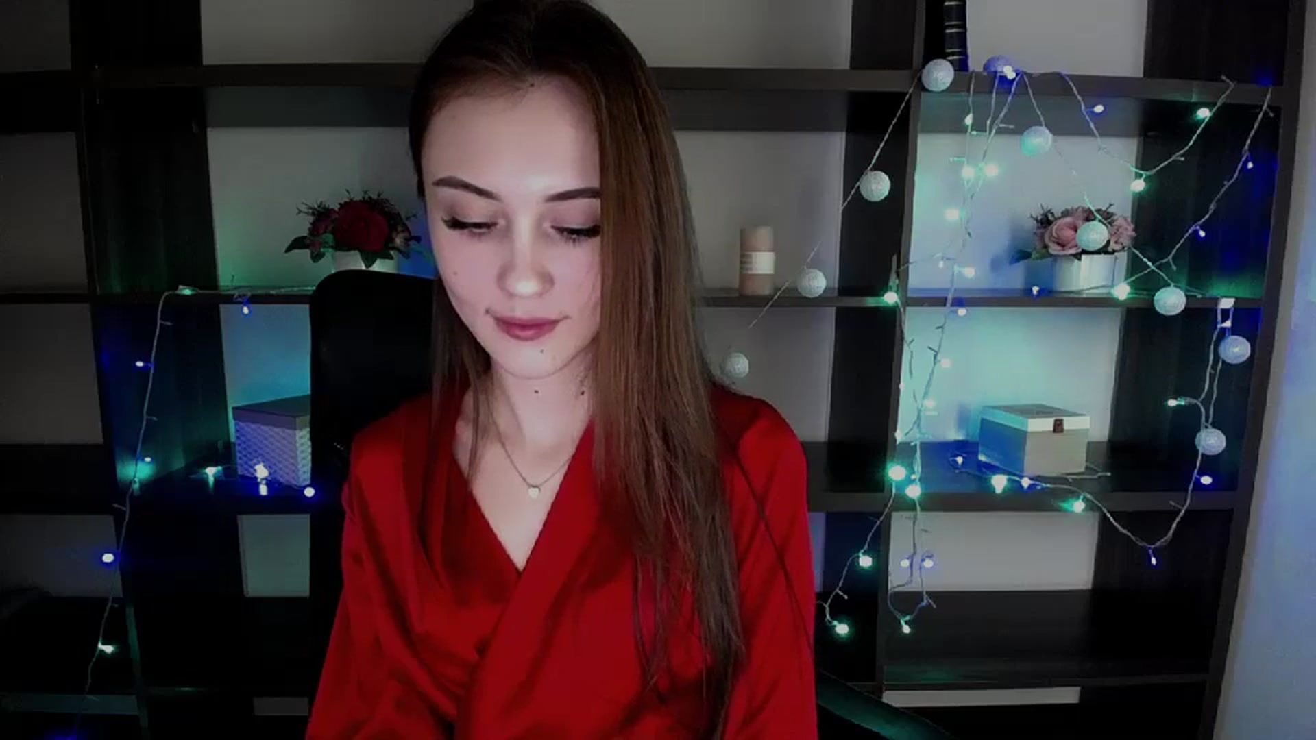 Gallery image thumbnail from Nikonara_'s myfreecams stream on, 12/28/2023, 16:01 image 10 of 20
