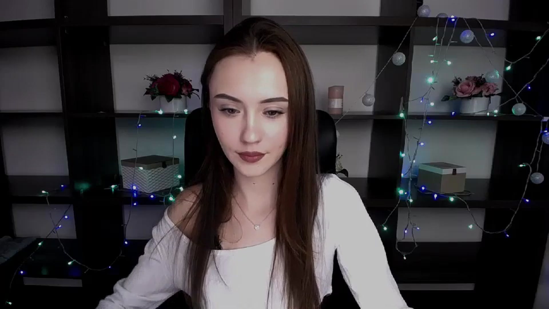 Gallery image thumbnail from Nikonara_'s myfreecams stream on, 01/09/2024, 11:16 image 11 of 20