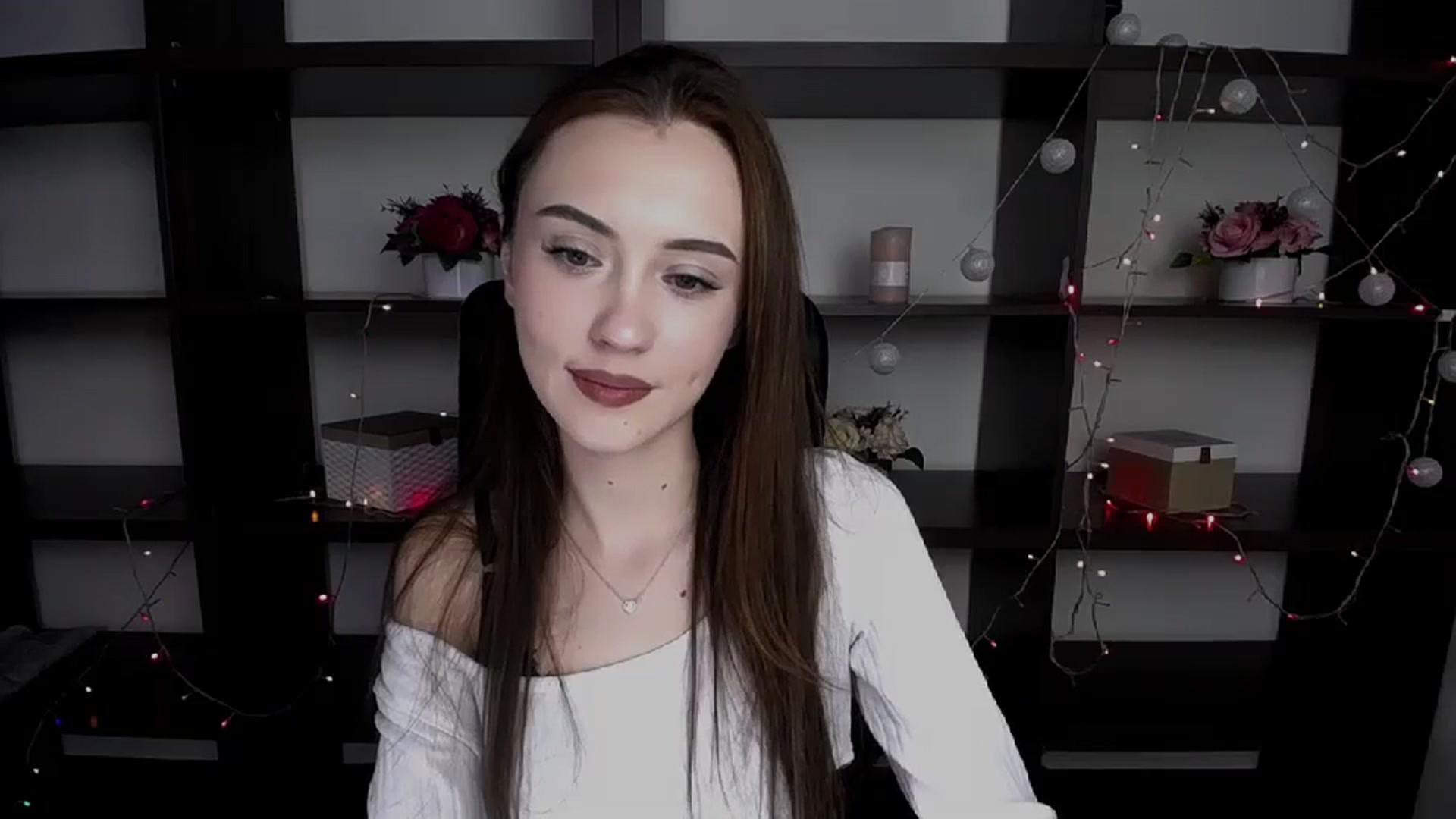 Gallery image thumbnail from Nikonara_'s myfreecams stream on, 01/09/2024, 11:16 image 9 of 20