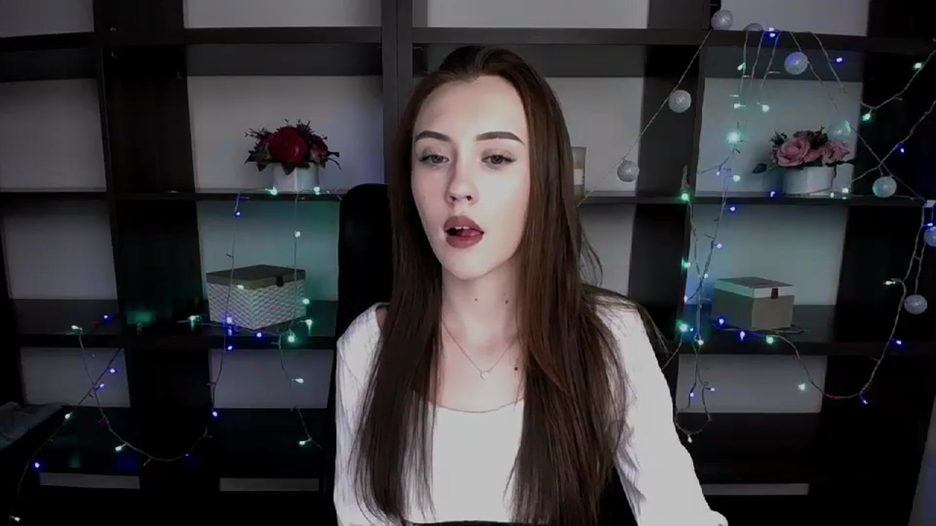 Gallery image thumbnail from Nikonara_'s myfreecams stream on, 01/09/2024, 12:01 image 13 of 20