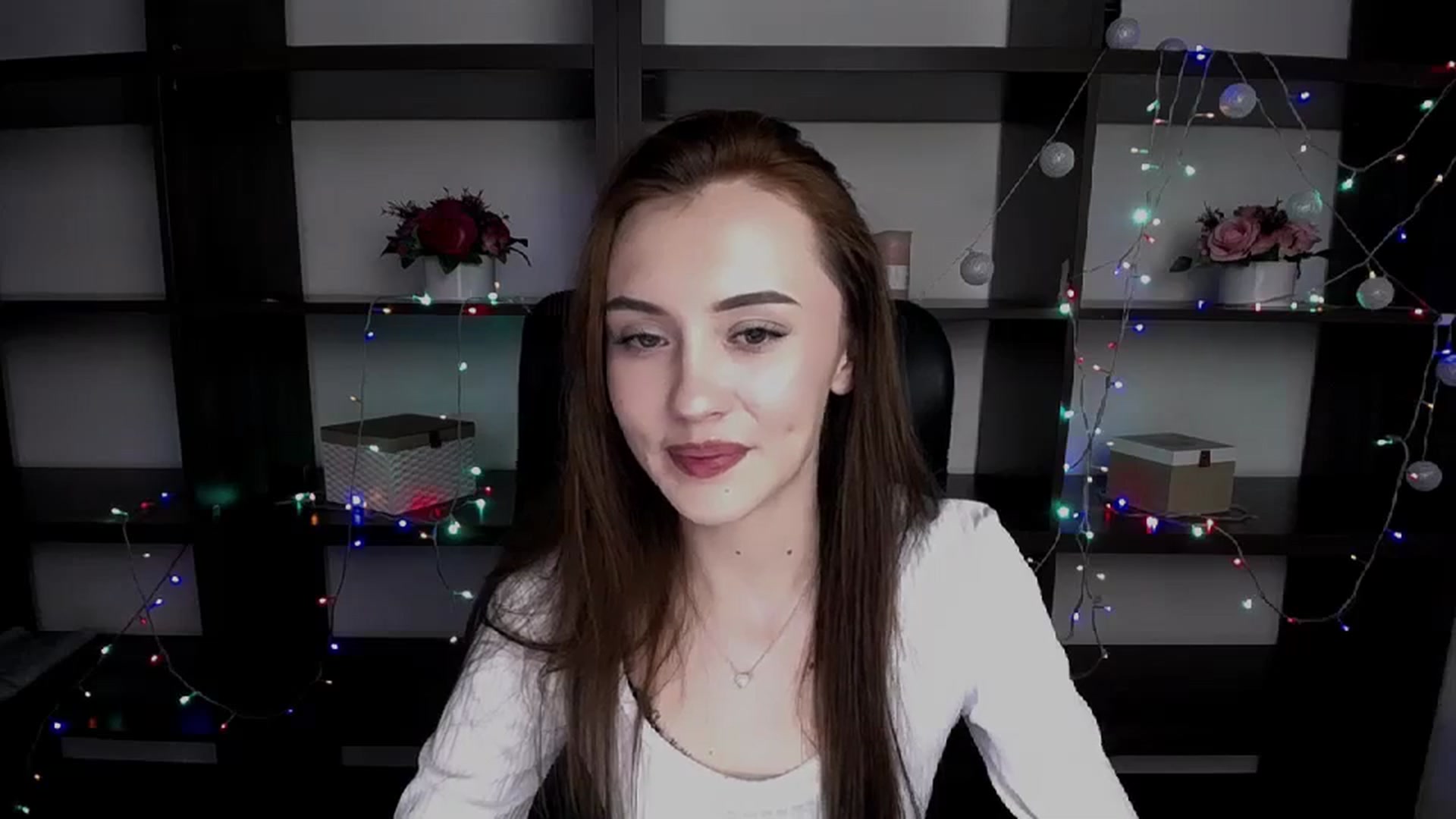 Gallery image thumbnail from Nikonara_'s myfreecams stream on, 01/09/2024, 13:09 image 8 of 20