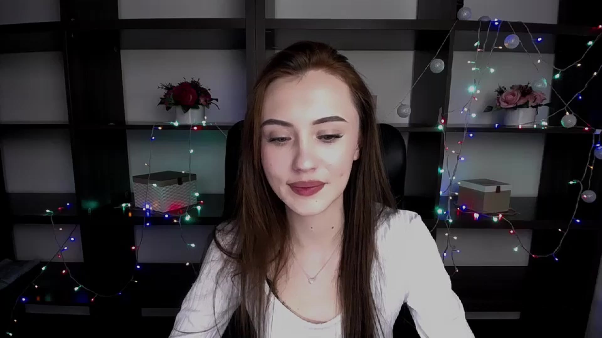 Gallery image thumbnail from Nikonara_'s myfreecams stream on, 01/09/2024, 13:09 image 7 of 20