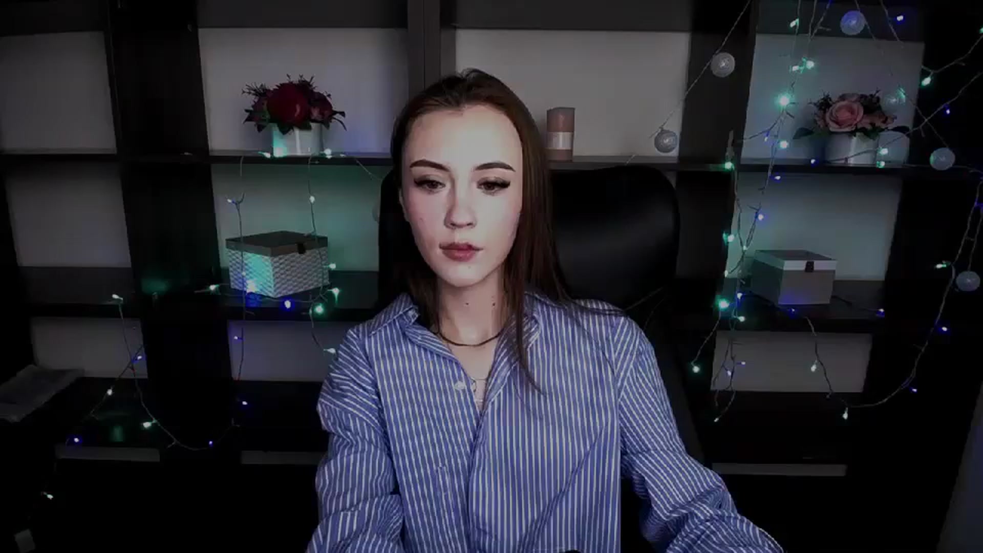 Gallery image thumbnail from Nikonara_'s myfreecams stream on, 01/17/2024, 12:30 image 2 of 20
