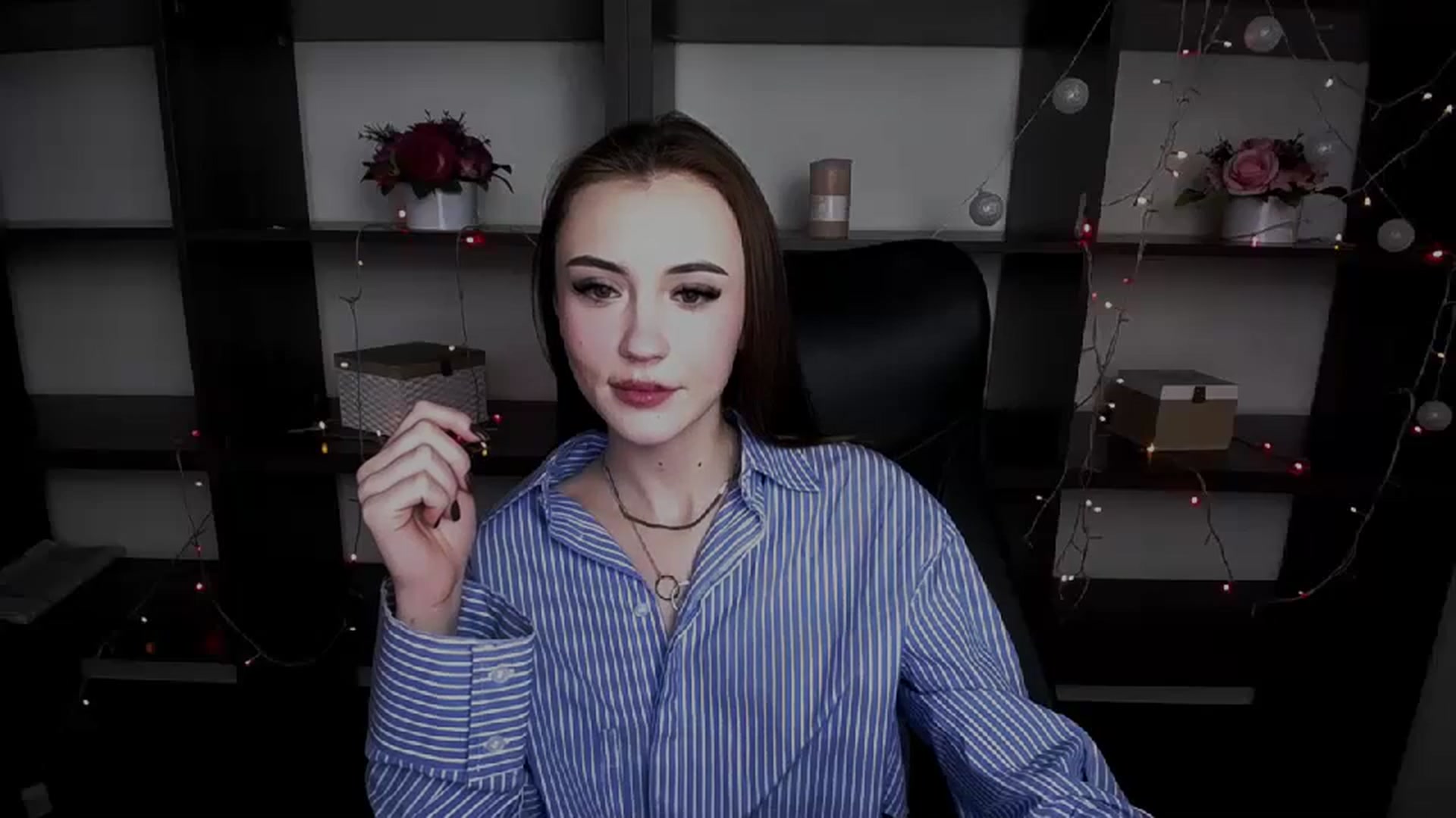 Gallery image thumbnail from Nikonara_'s myfreecams stream on, 01/17/2024, 12:30 image 13 of 20