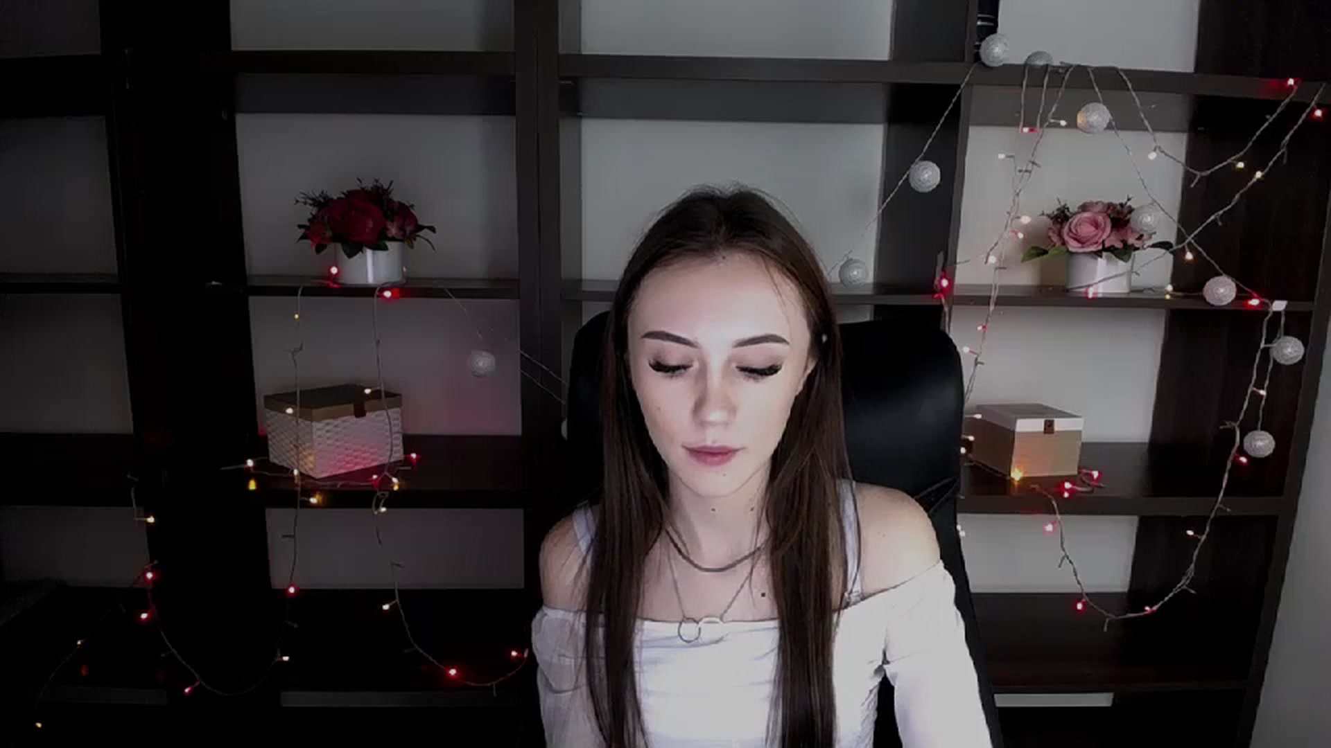 Gallery image thumbnail from Nikonara_'s myfreecams stream on, 01/23/2024, 13:56 image 11 of 20