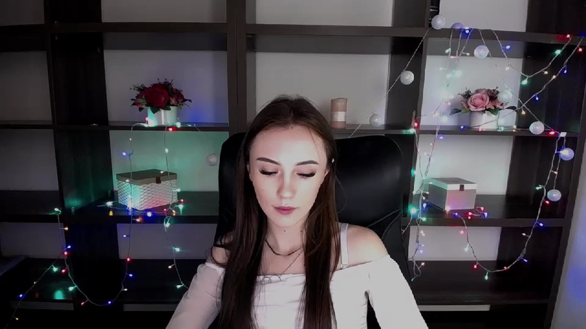 Gallery image thumbnail from Nikonara_'s myfreecams stream on, 01/23/2024, 13:56 image 5 of 20