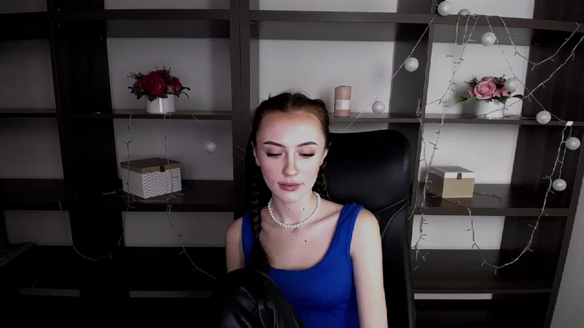 Gallery image thumbnail from Nikonara_'s myfreecams stream on, 01/30/2024, 14:00 image 20 of 20