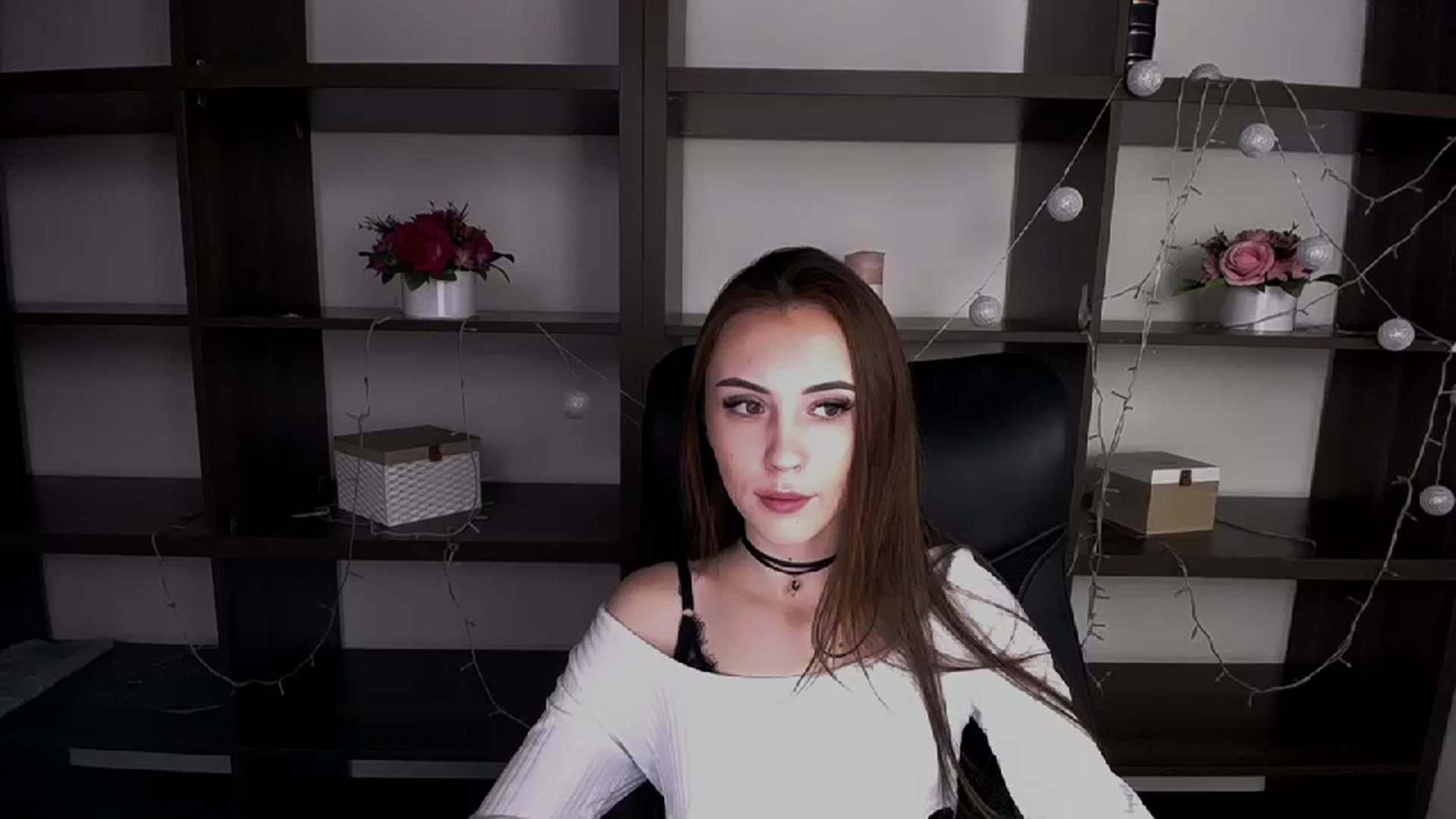 Gallery image thumbnail from Nikonara_'s myfreecams stream on, 01/31/2024, 13:21 image 9 of 20