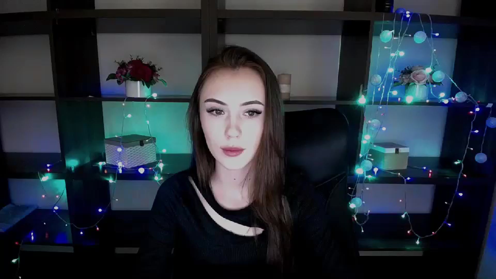 Gallery image thumbnail from Nikonara_'s myfreecams stream on, 02/13/2024, 15:11 image 1 of 20
