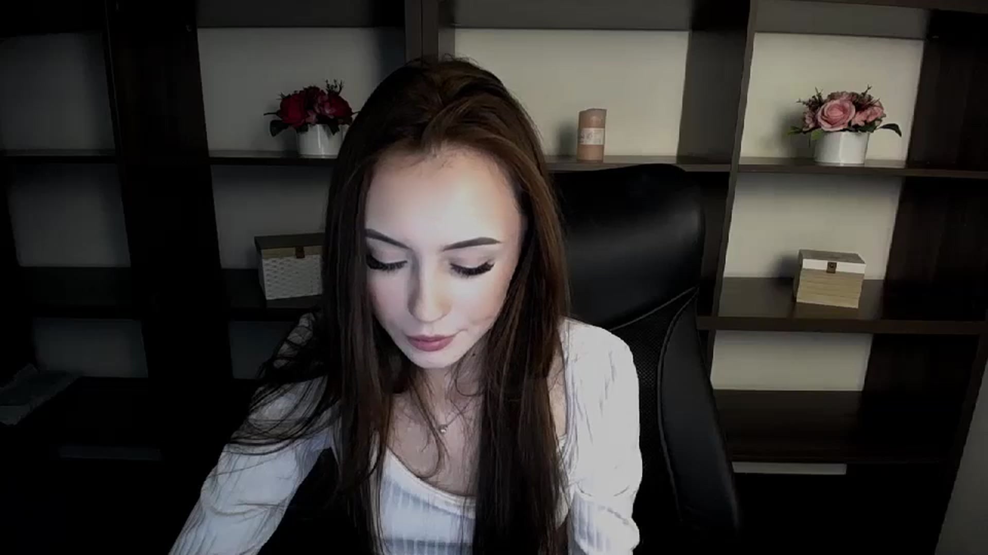 Gallery image thumbnail from Nikonara_'s myfreecams stream on, 02/28/2024, 15:47 image 2 of 20