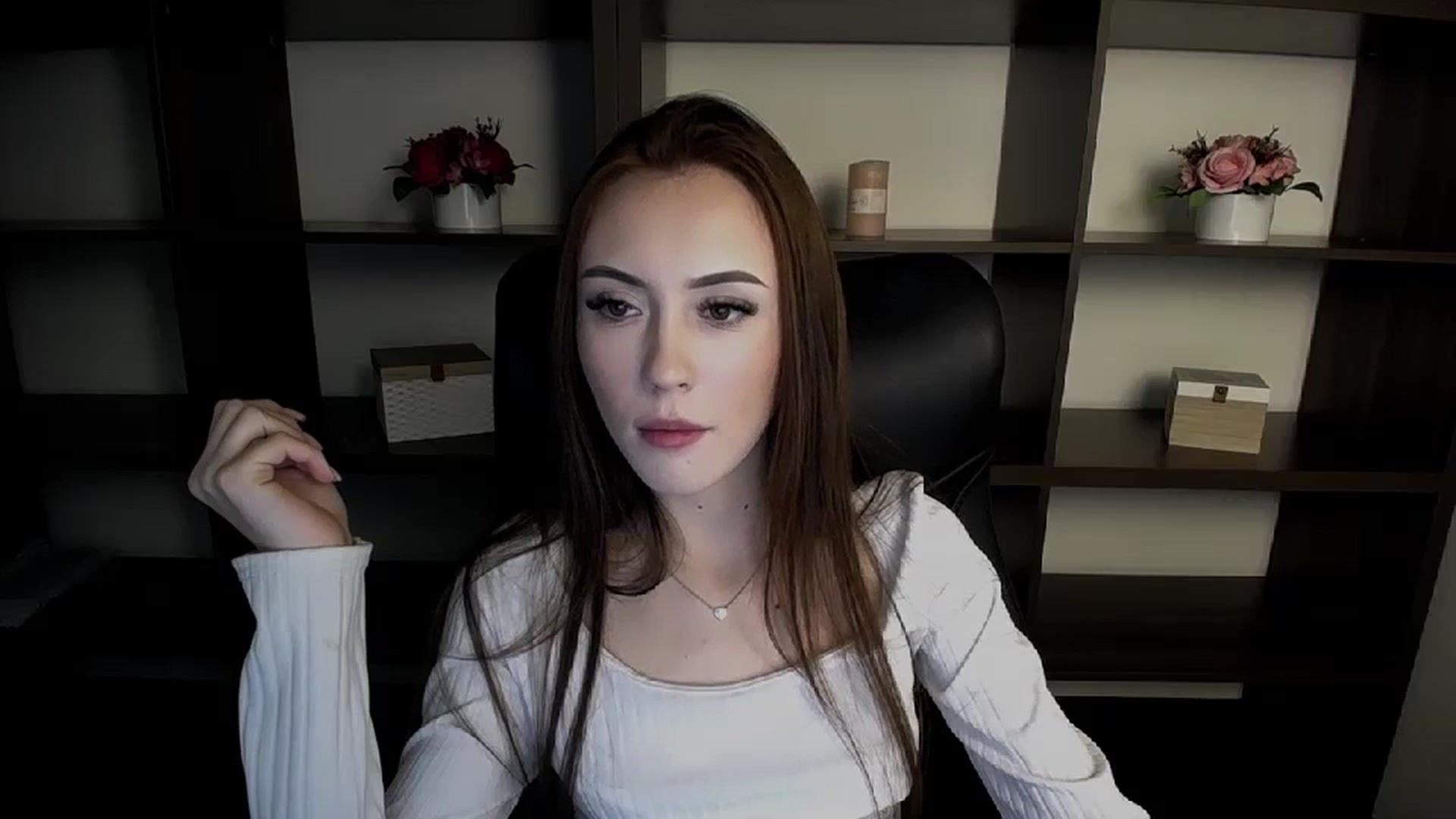Gallery image thumbnail from Nikonara_'s myfreecams stream on, 02/28/2024, 15:47 image 20 of 20
