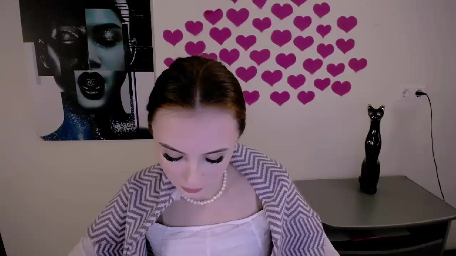 Gallery image thumbnail from Nikonara_'s myfreecams stream on, 03/16/2024, 17:47 image 15 of 20