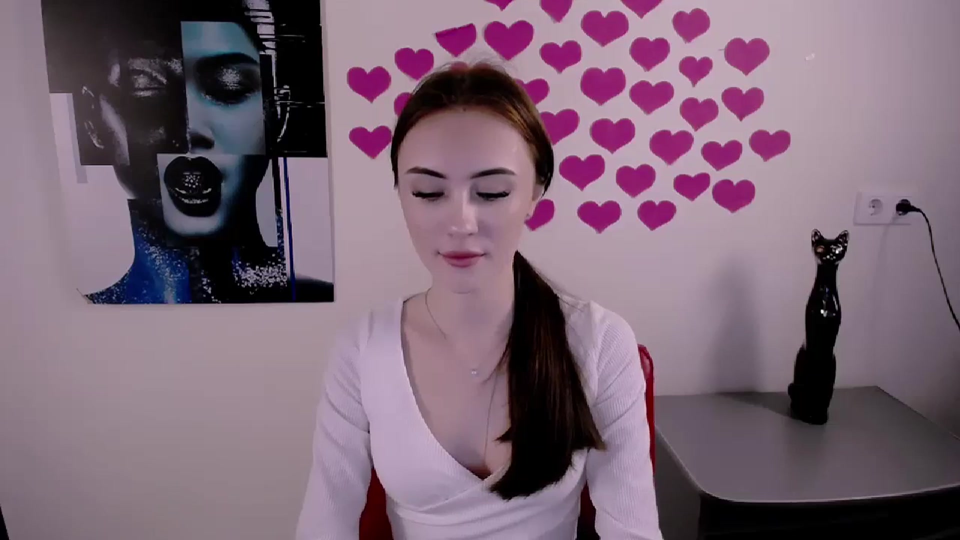Gallery image thumbnail from Nikonara_'s myfreecams stream on, 04/04/2024, 17:03 image 2 of 20