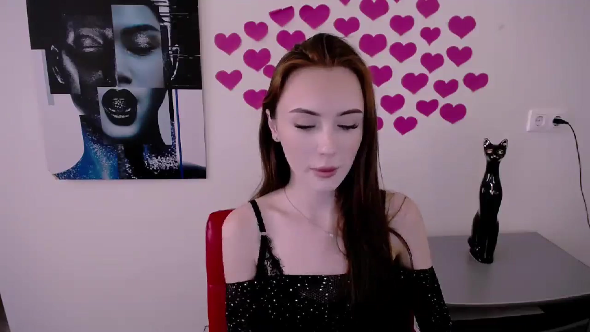Gallery image thumbnail from Nikonara_'s myfreecams stream on, 04/12/2024, 14:29 image 8 of 20