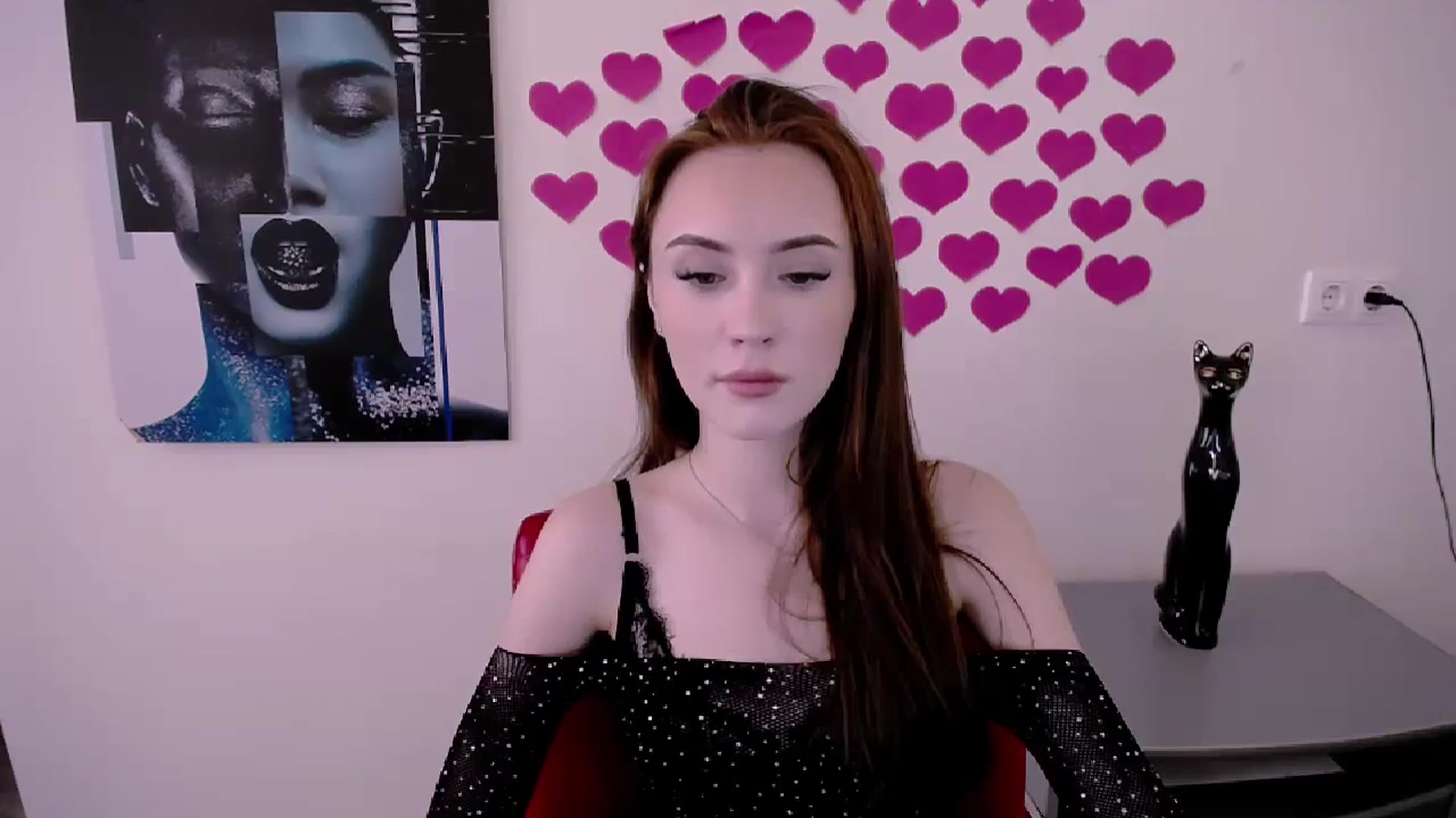 Gallery image thumbnail from Nikonara_'s myfreecams stream on, 04/12/2024, 14:29 image 19 of 20