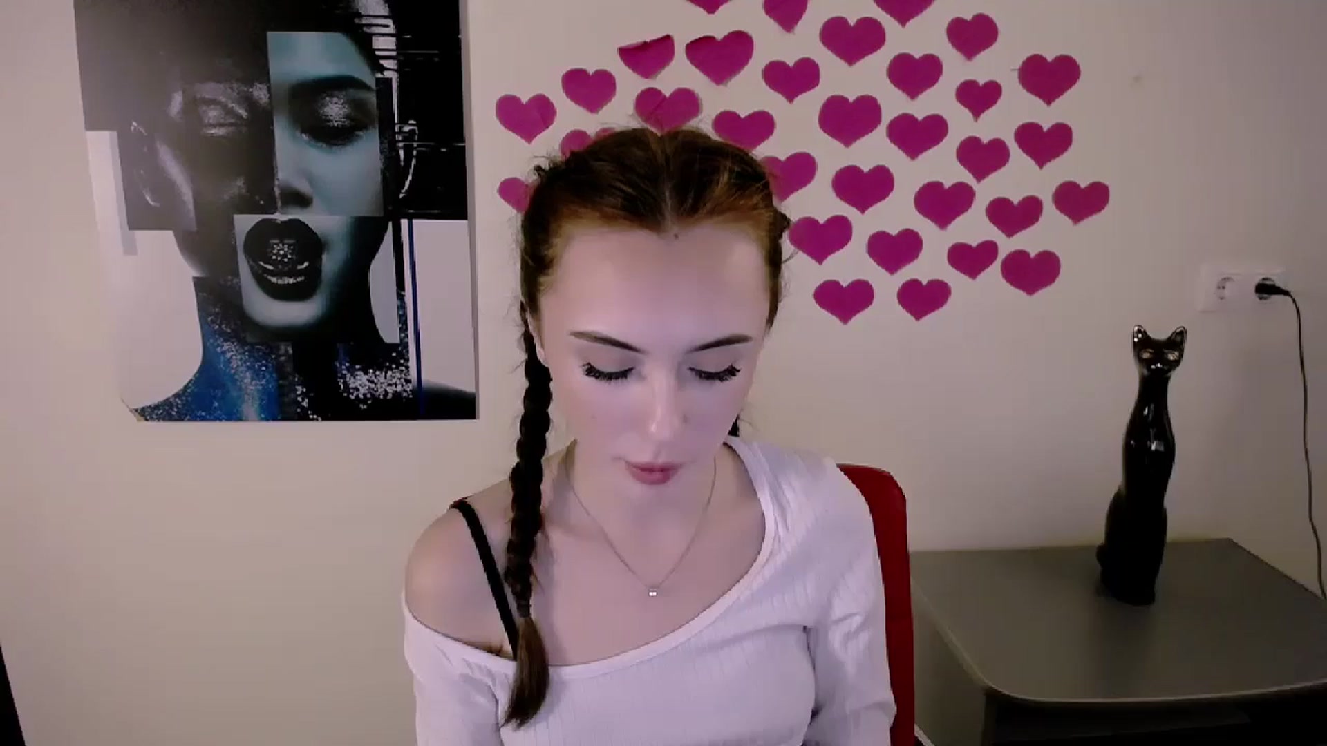 Gallery image thumbnail from Nikonara_'s myfreecams stream on, 04/25/2024, 17:23 image 3 of 20