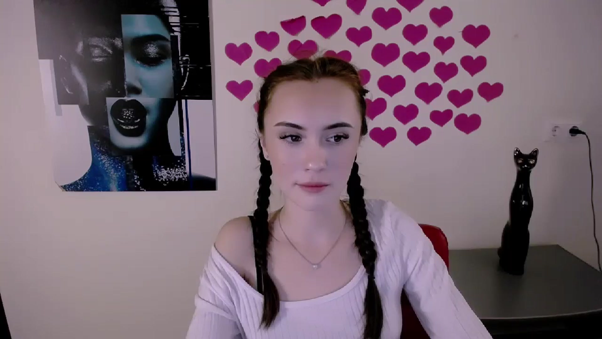 Gallery image thumbnail from Nikonara_'s myfreecams stream on, 04/25/2024, 18:13 image 16 of 20