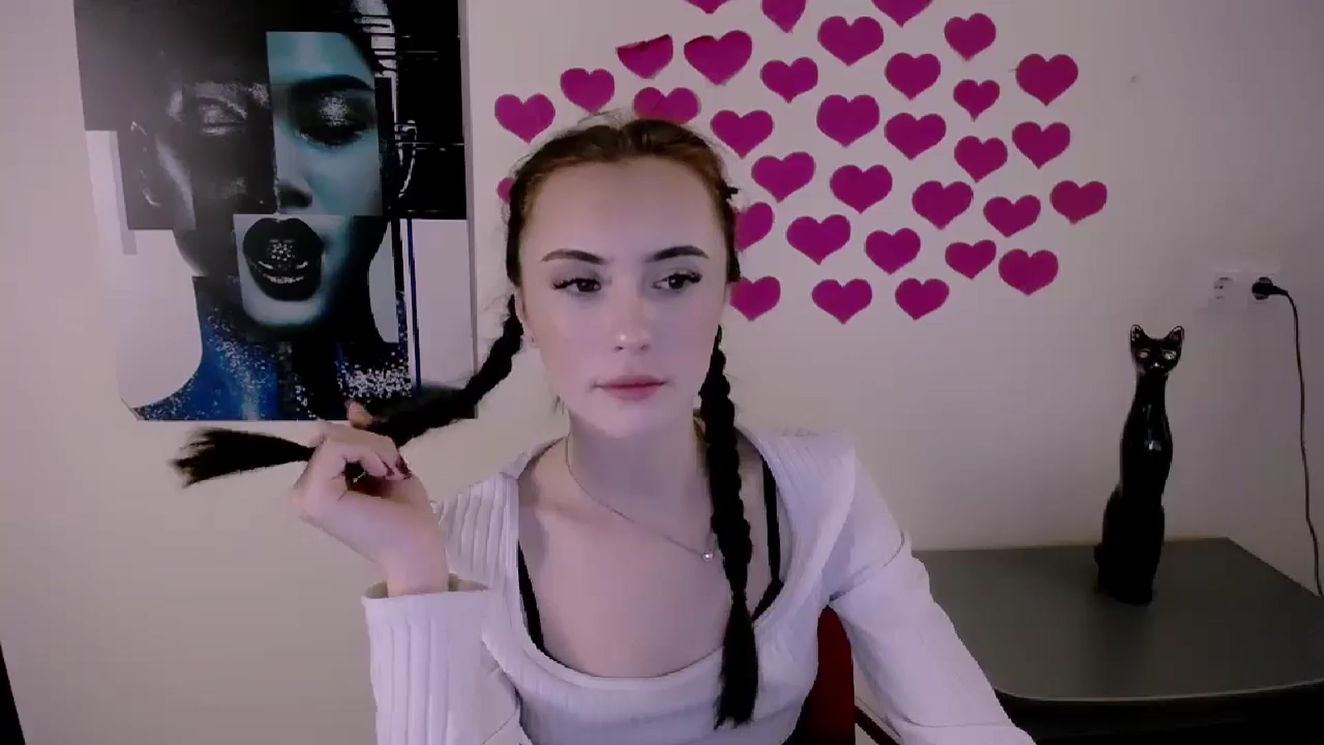 Gallery image thumbnail from Nikonara_'s myfreecams stream on, 04/25/2024, 18:13 image 5 of 20