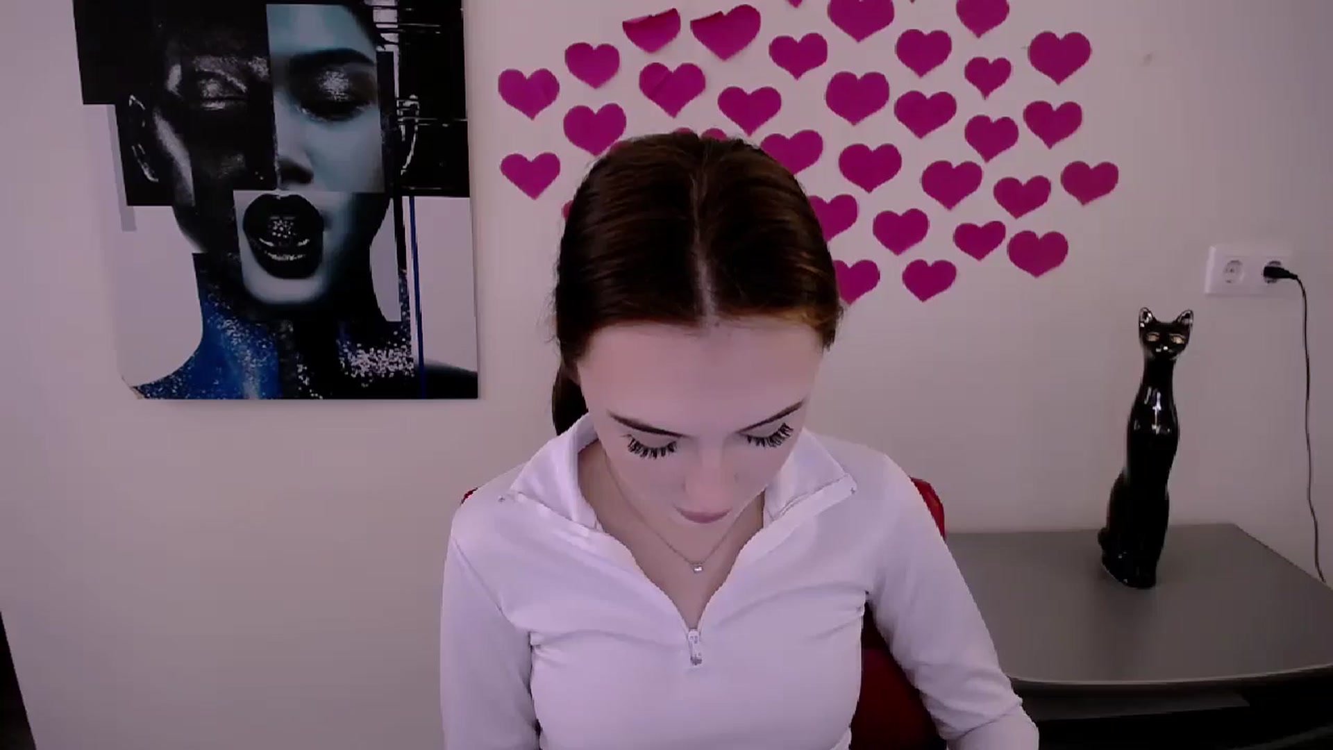 Gallery image thumbnail from Nikonara_'s myfreecams stream on, 04/27/2024, 13:21 image 7 of 20