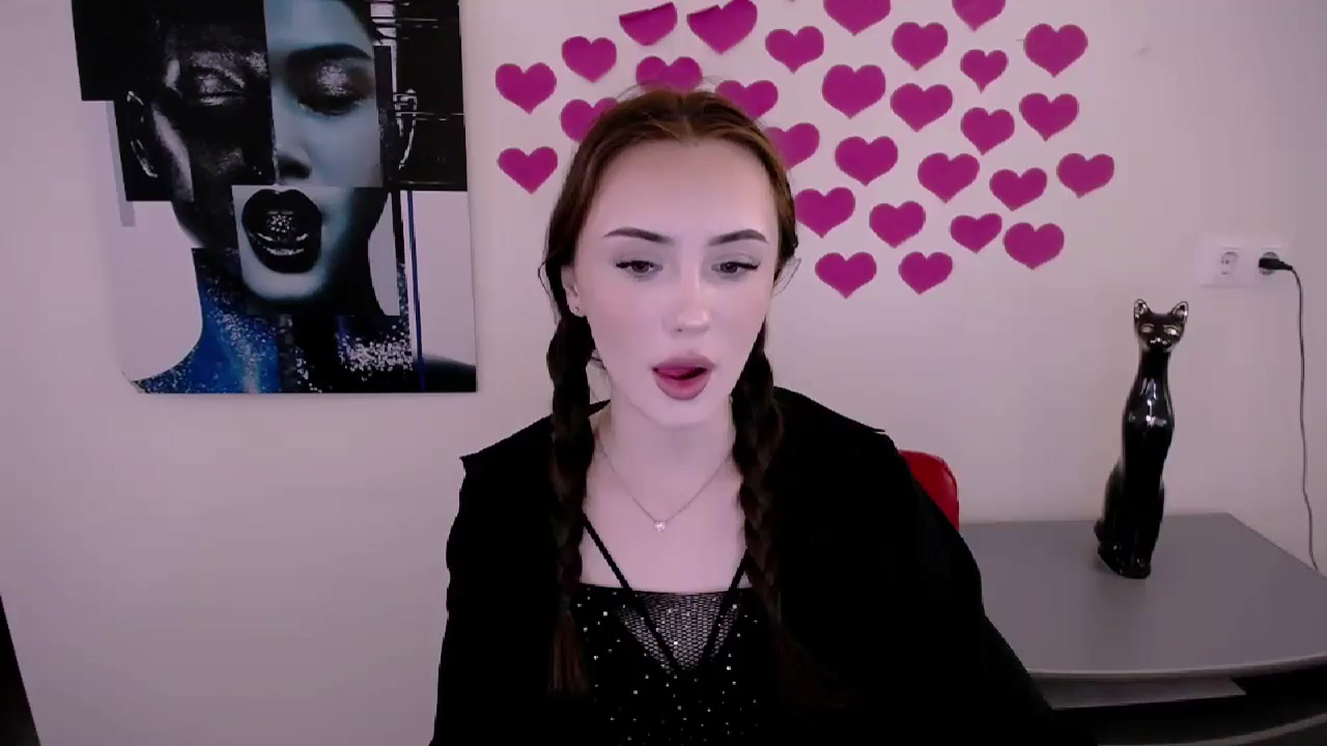Gallery image thumbnail from Nikonara_'s myfreecams stream on, 04/28/2024, 13:42 image 10 of 20