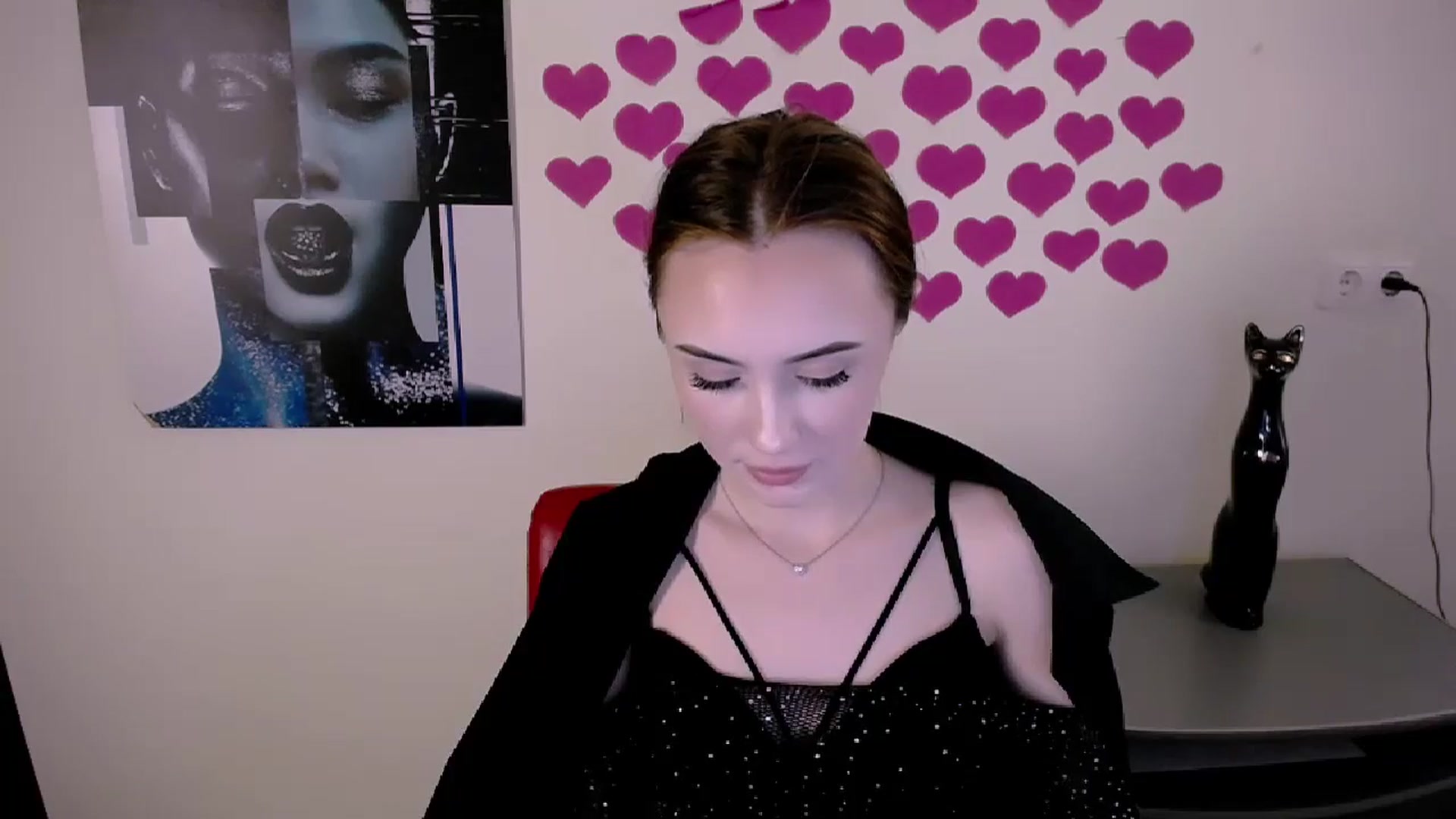 Gallery image thumbnail from Nikonara_'s myfreecams stream on, 04/28/2024, 17:41 image 8 of 20
