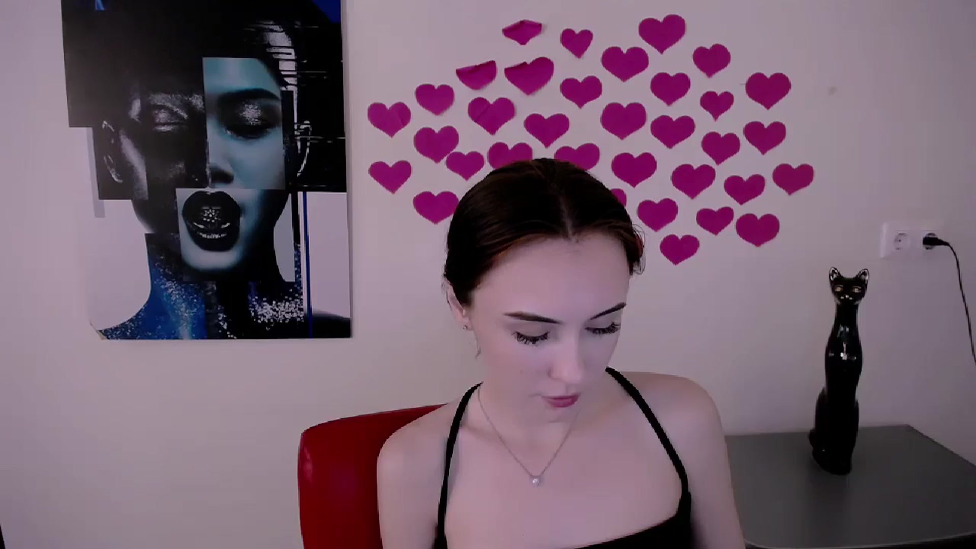 Gallery image thumbnail from Nikonara_'s myfreecams stream on, 05/02/2024, 16:07 image 2 of 20