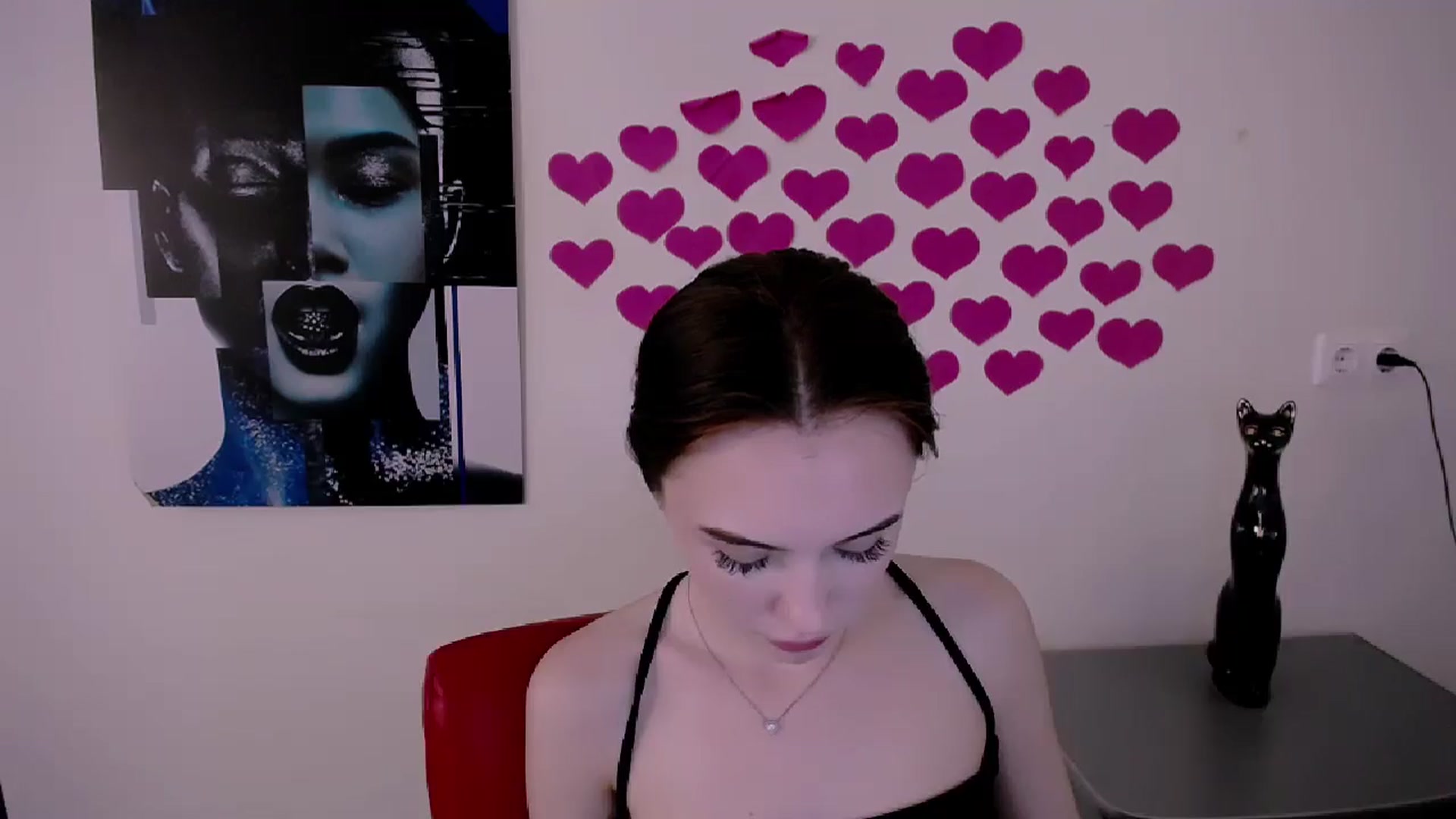 Gallery image thumbnail from Nikonara_'s myfreecams stream on, 05/02/2024, 16:07 image 8 of 20