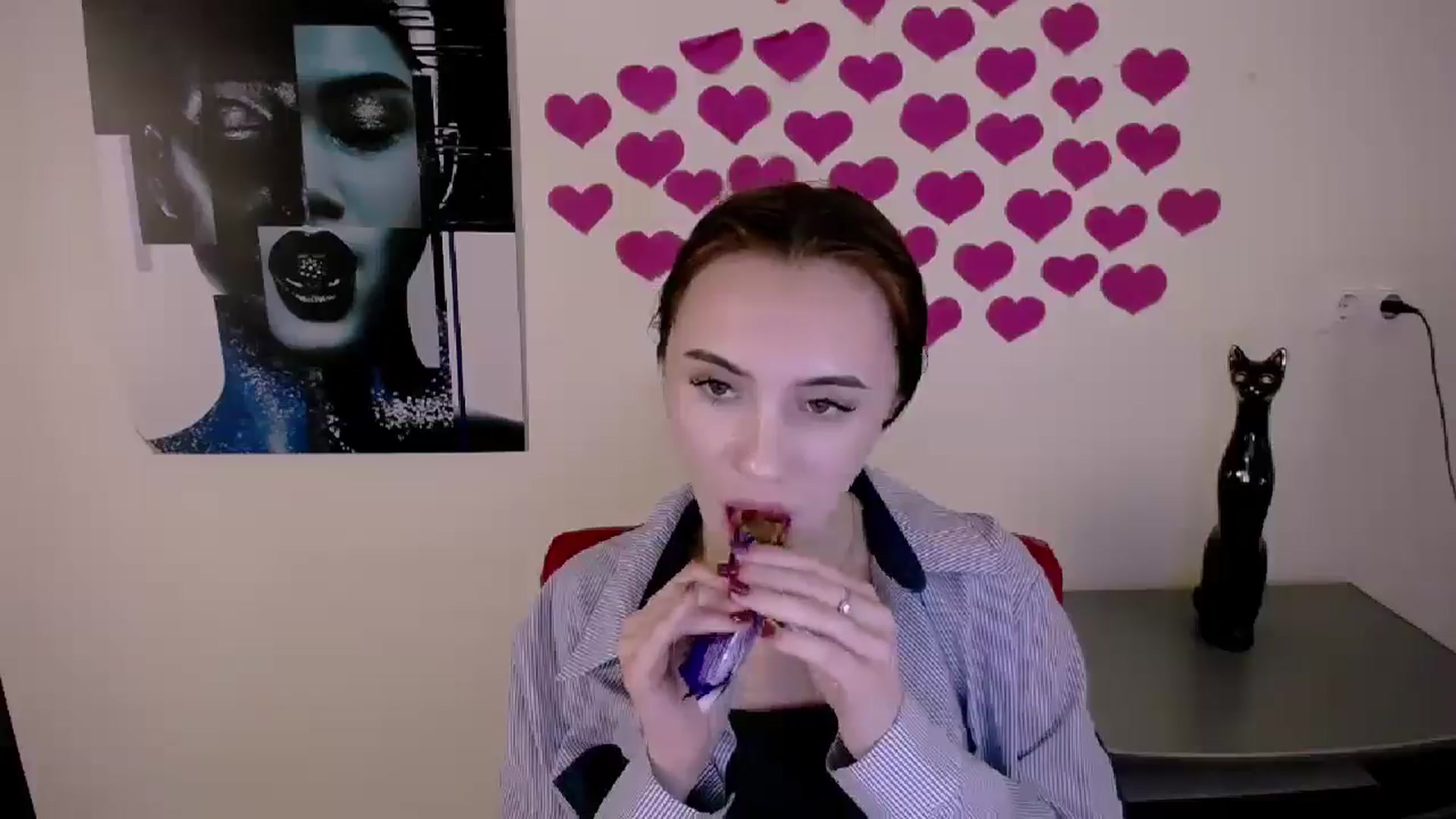 Gallery image thumbnail from Nikonara_'s myfreecams stream on, 05/02/2024, 17:41 image 14 of 20