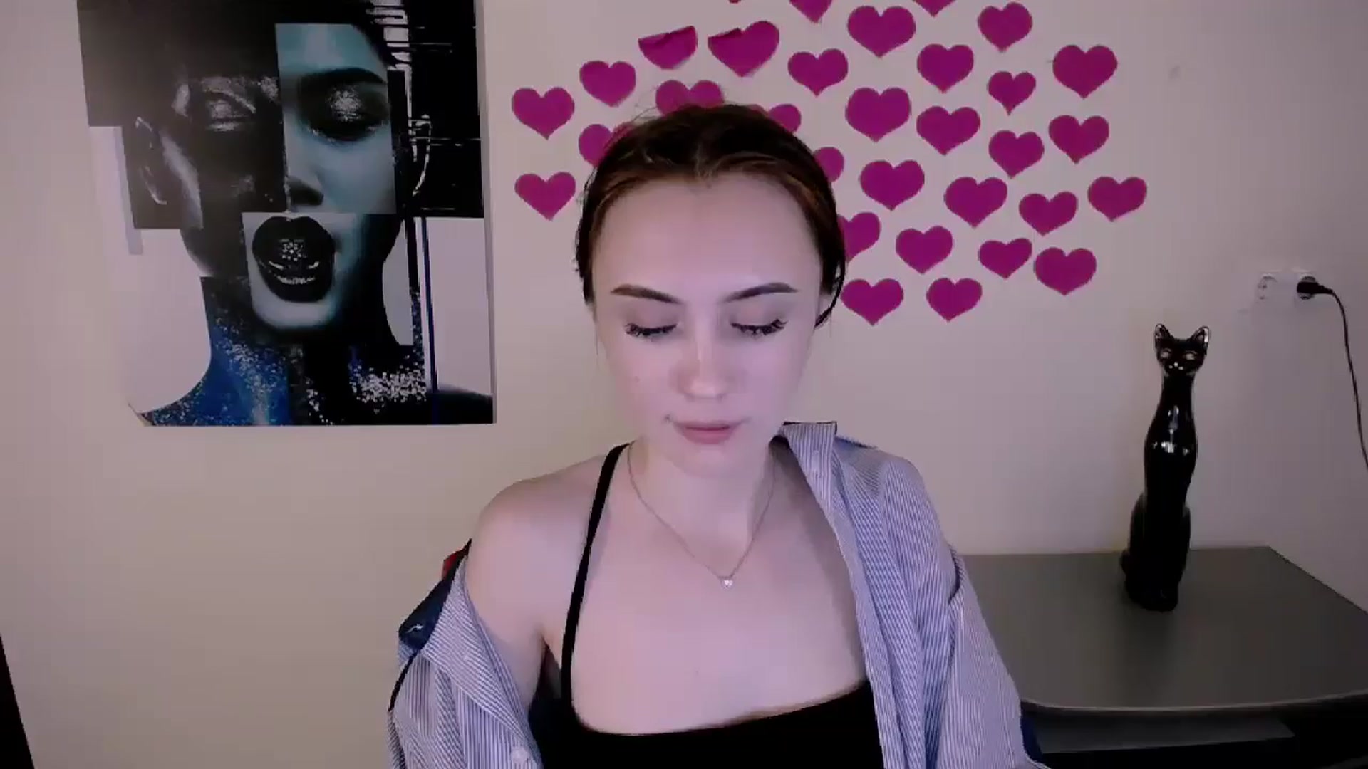 Gallery image thumbnail from Nikonara_'s myfreecams stream on, 05/02/2024, 17:41 image 9 of 20
